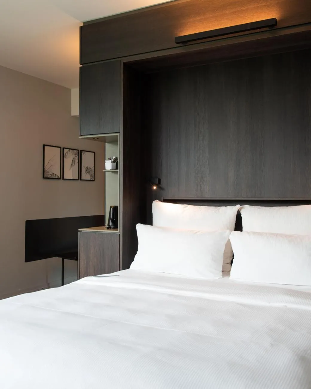 Bedroom, Bed in SOLLER Business Hotel - Munich Airport MUC