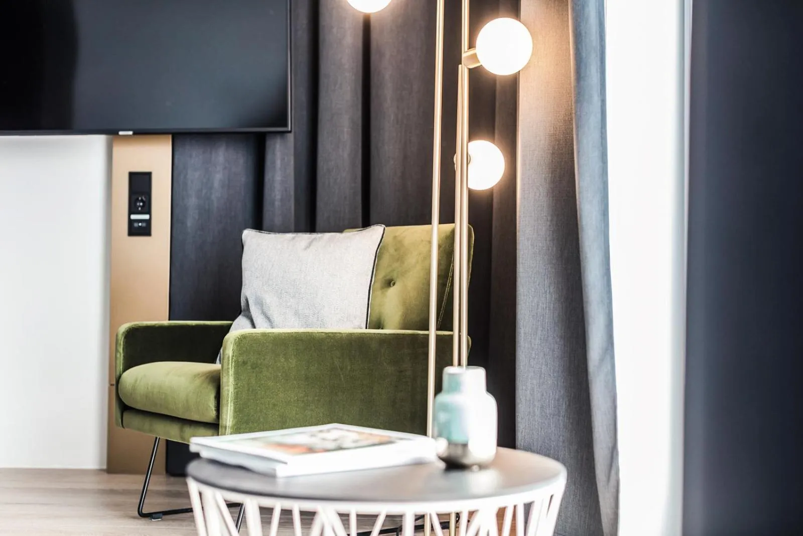 Seating area in SOLLER Business Hotel - Munich Airport MUC