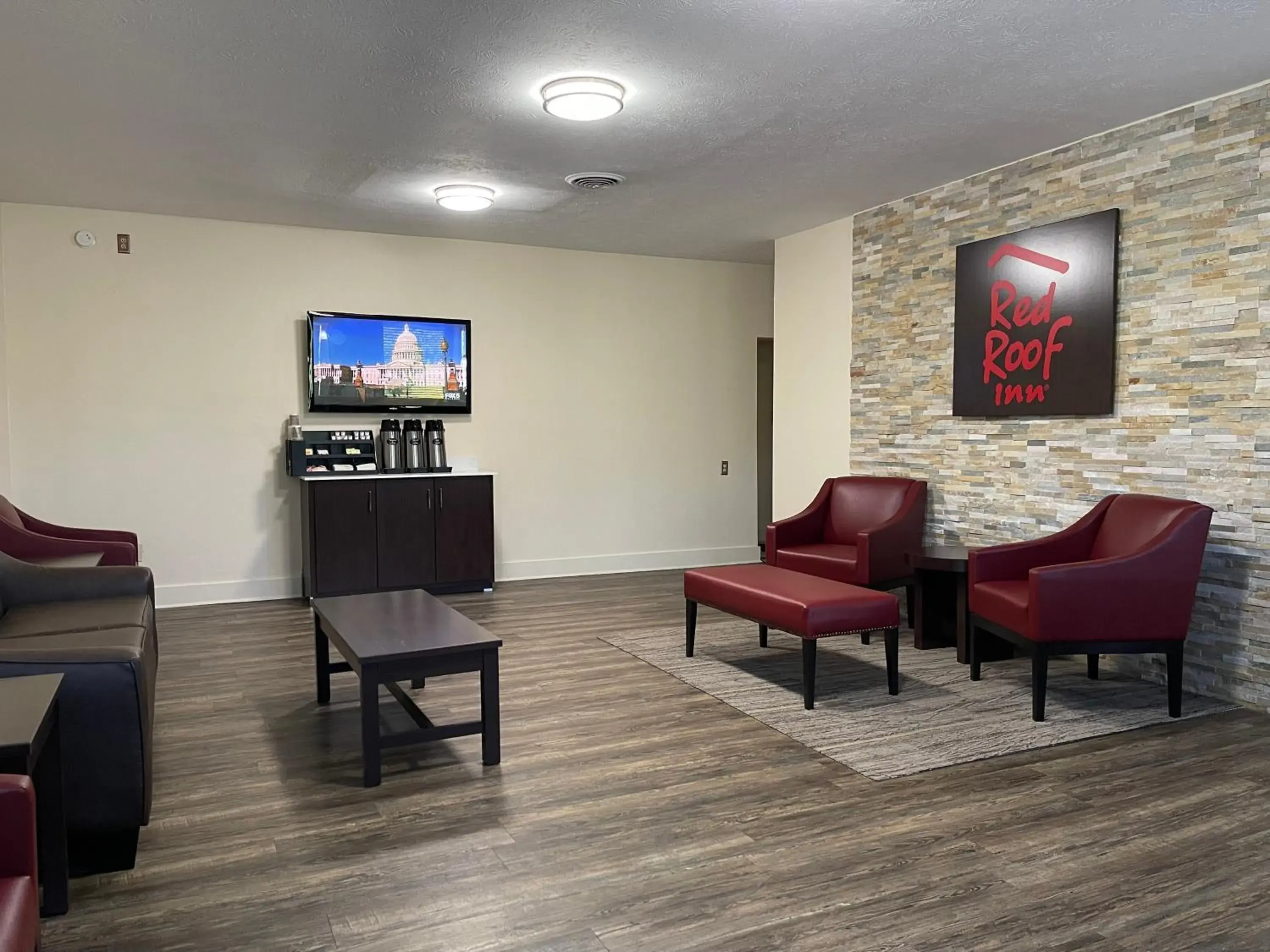 Lobby or reception in Red Roof Inn LaGrange Lobby or reception in Red Roof Inn LaGrange