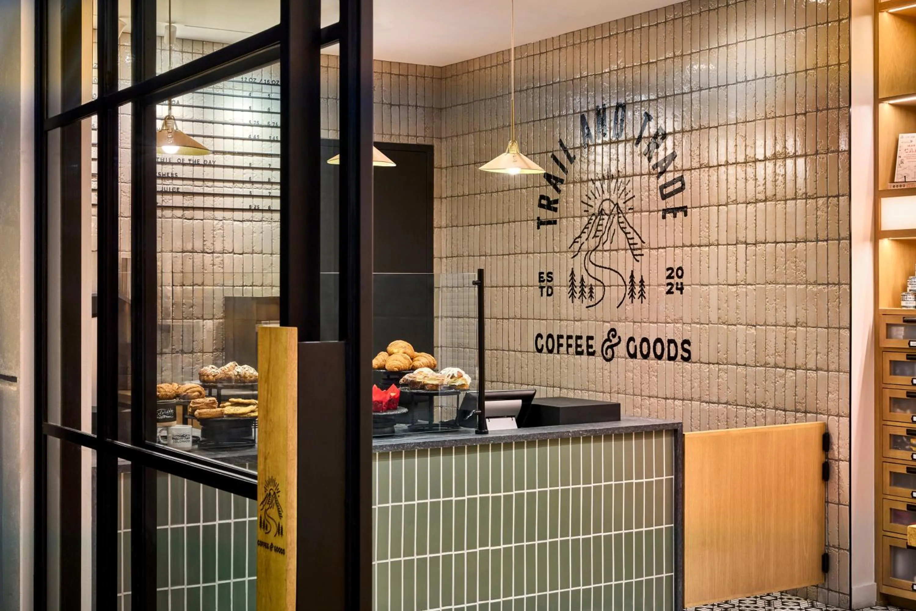 Restaurant/places to eat in Omni Interlocken Hotel