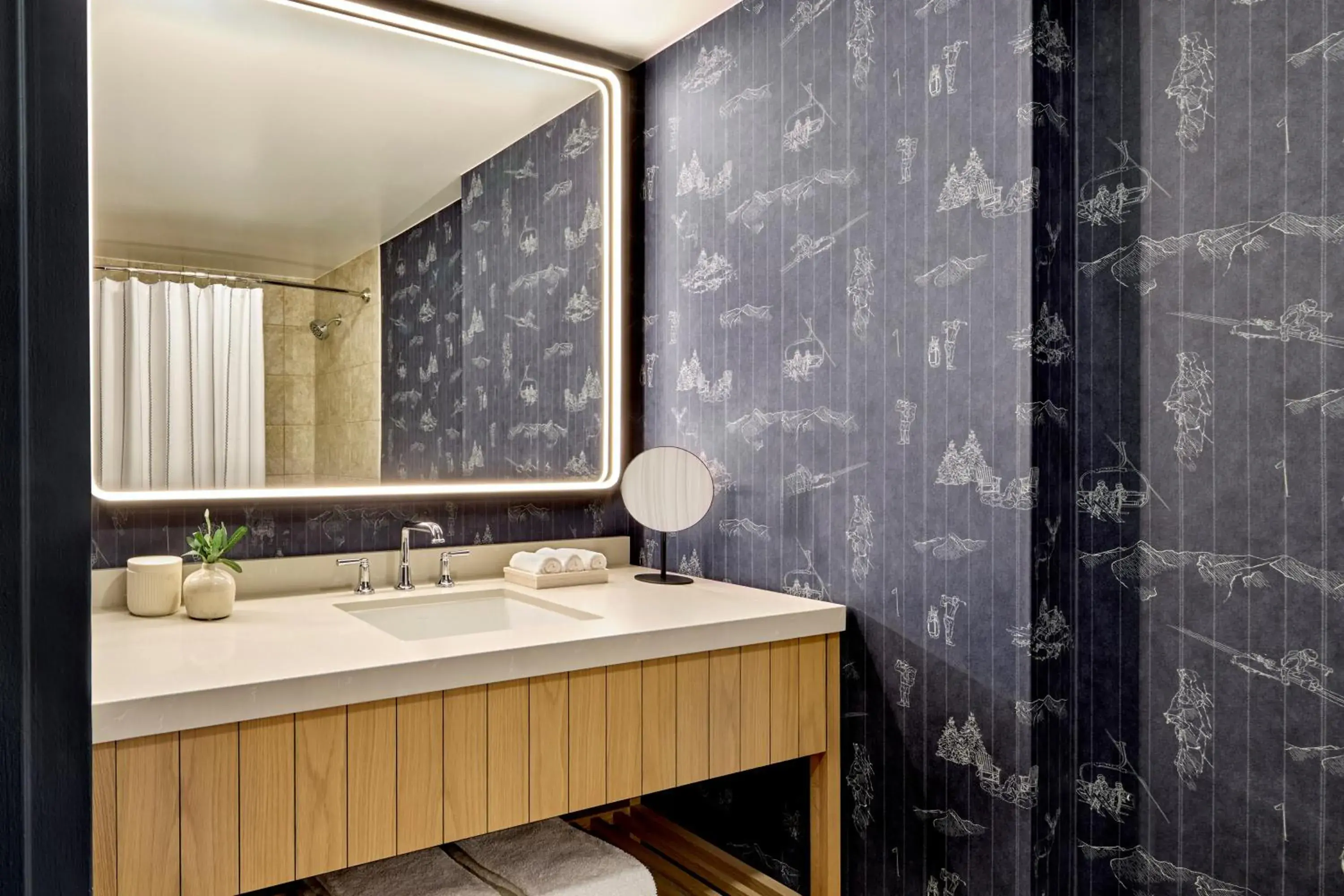 Bathroom in Omni Interlocken Hotel Bathroom in Omni Interlocken Hotel