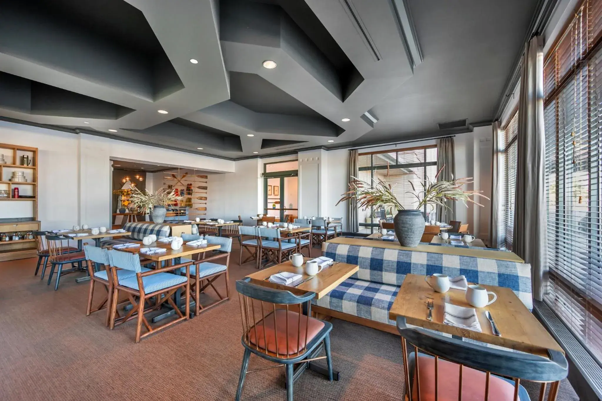 Restaurant/places to eat in Omni Interlocken Hotel Restaurant/places to eat in Omni Interlocken Hotel