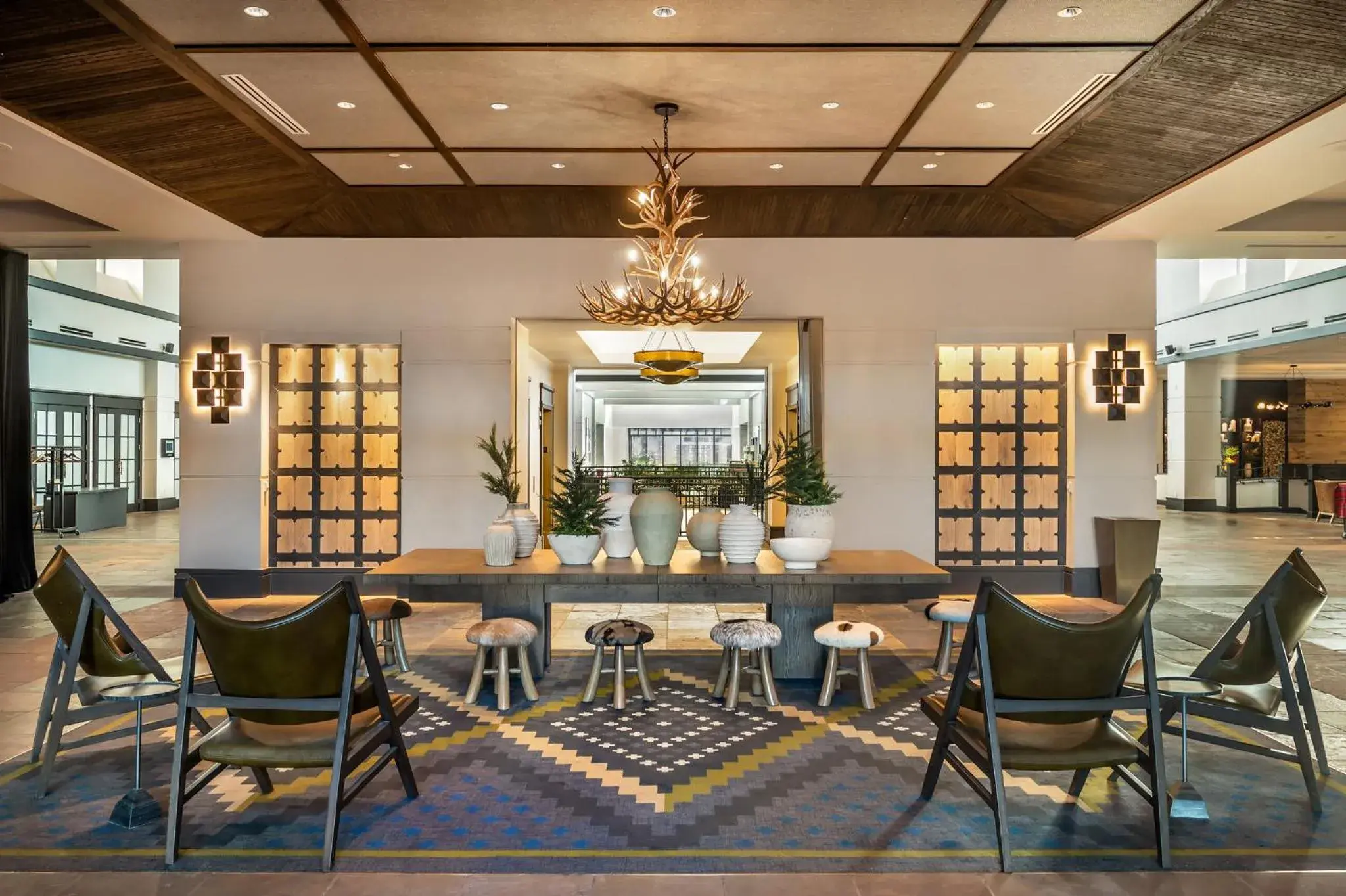 Lobby or reception in Omni Interlocken Hotel Lobby or reception in Omni Interlocken Hotel