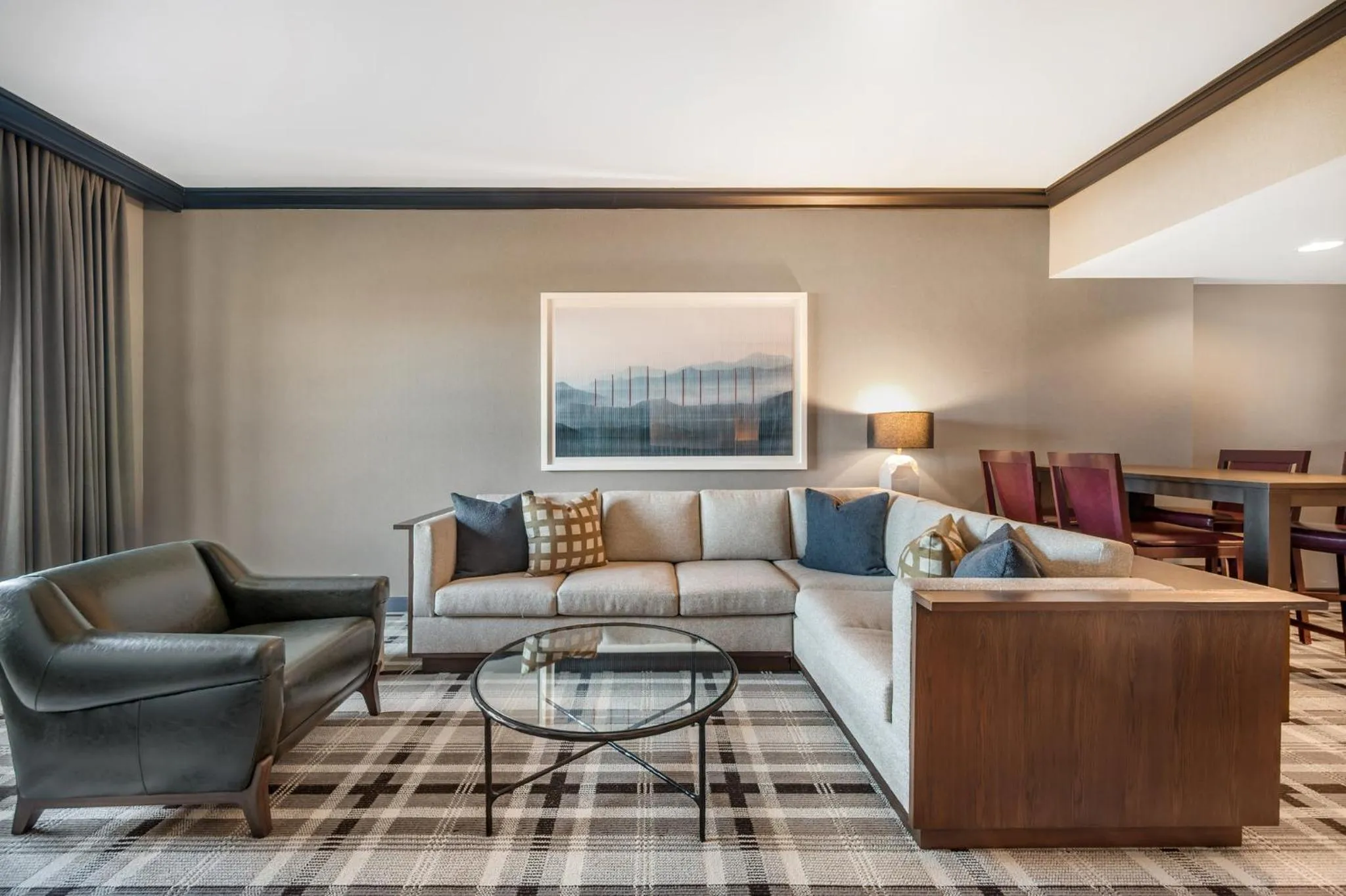 Photo of the whole room in Omni Interlocken Hotel