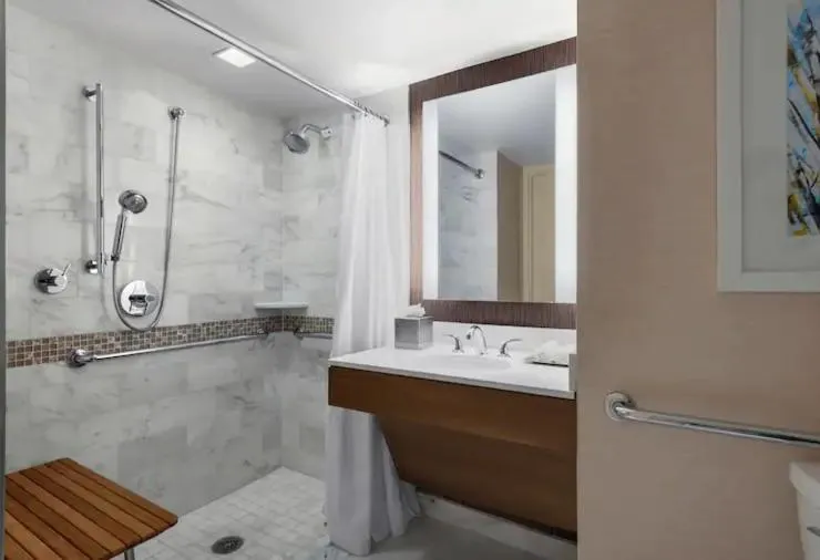 Bathroom in Hilton Salt Lake City Center