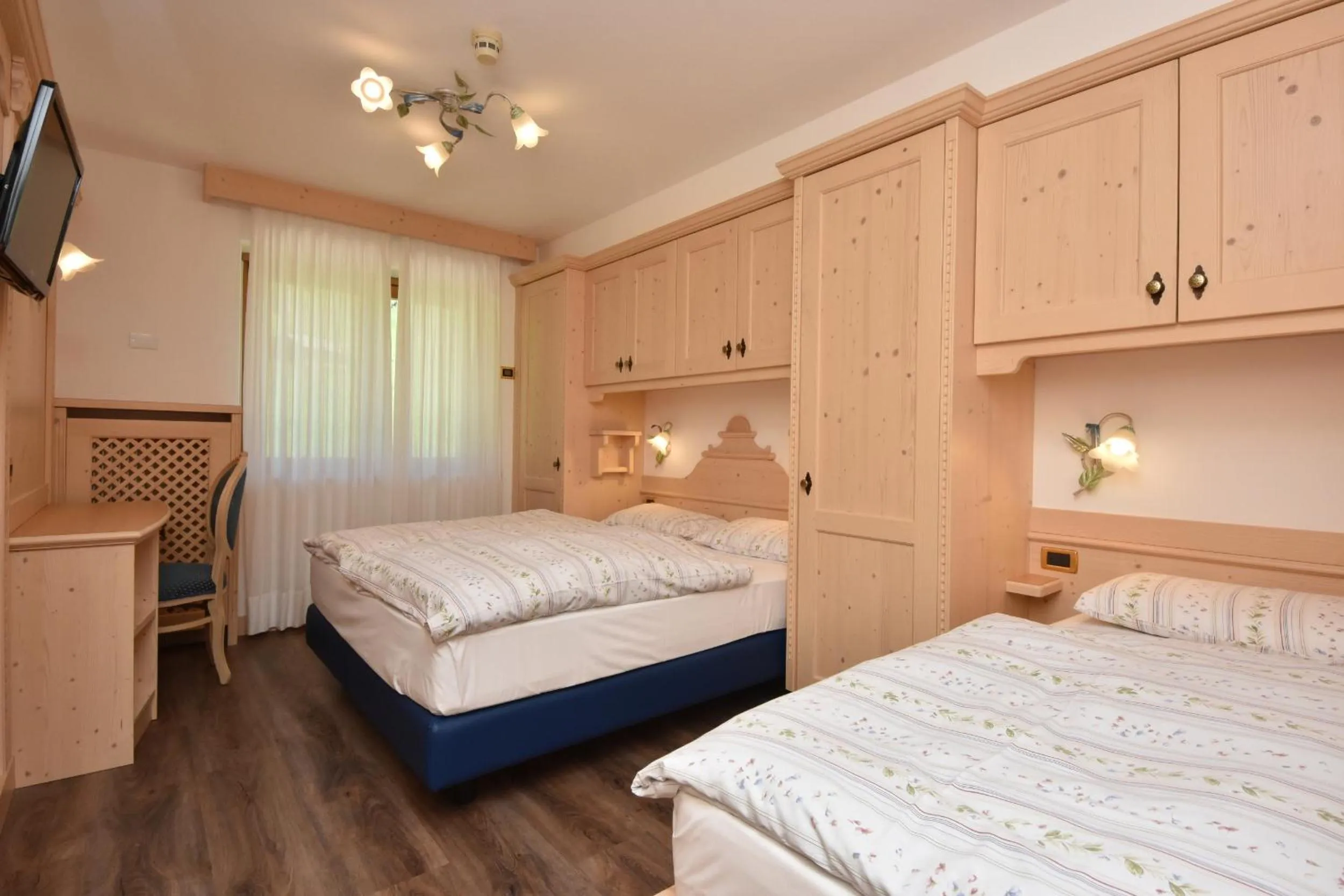 Photo of the whole room, Bed in Hotel San Marco