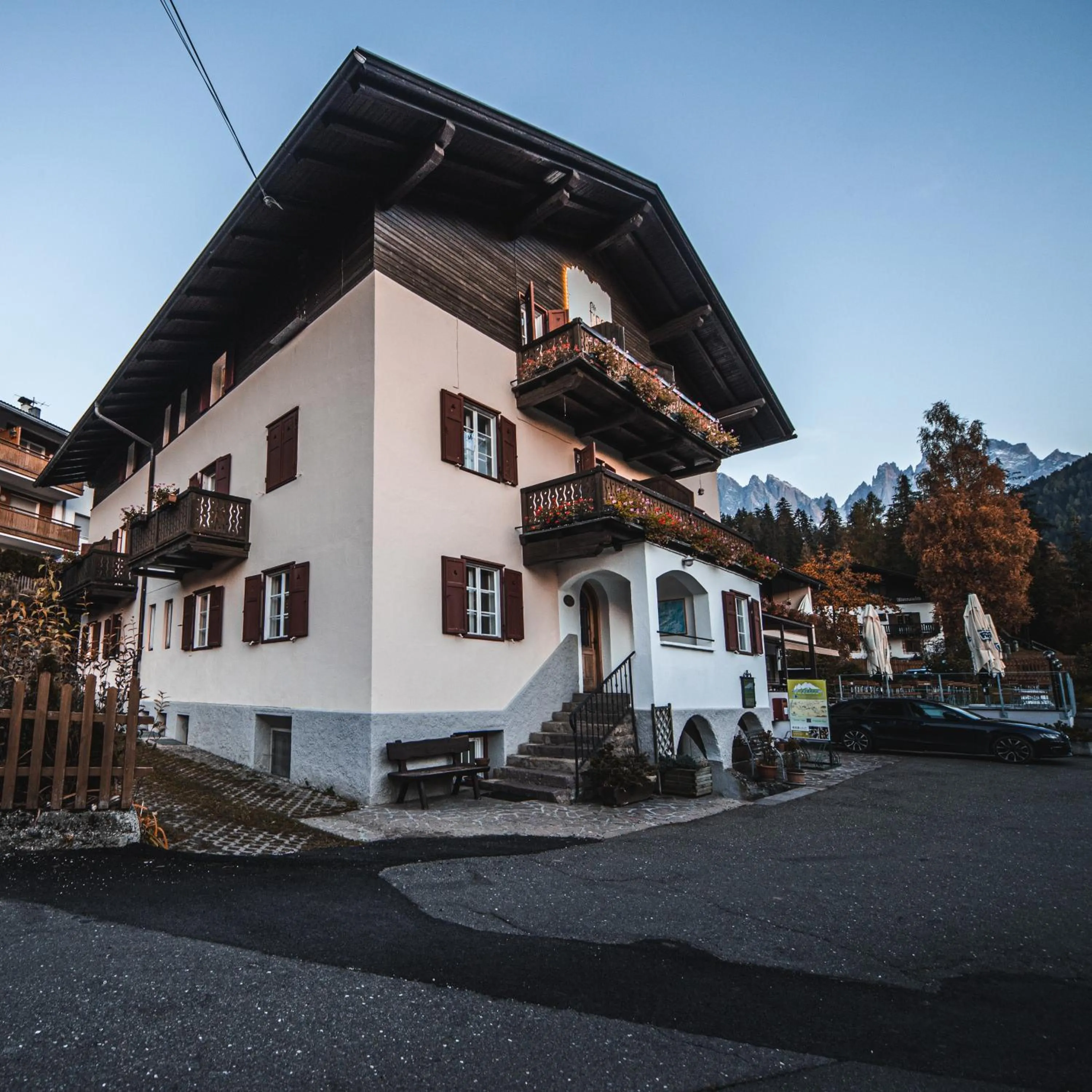 Property building in Hotel Fines