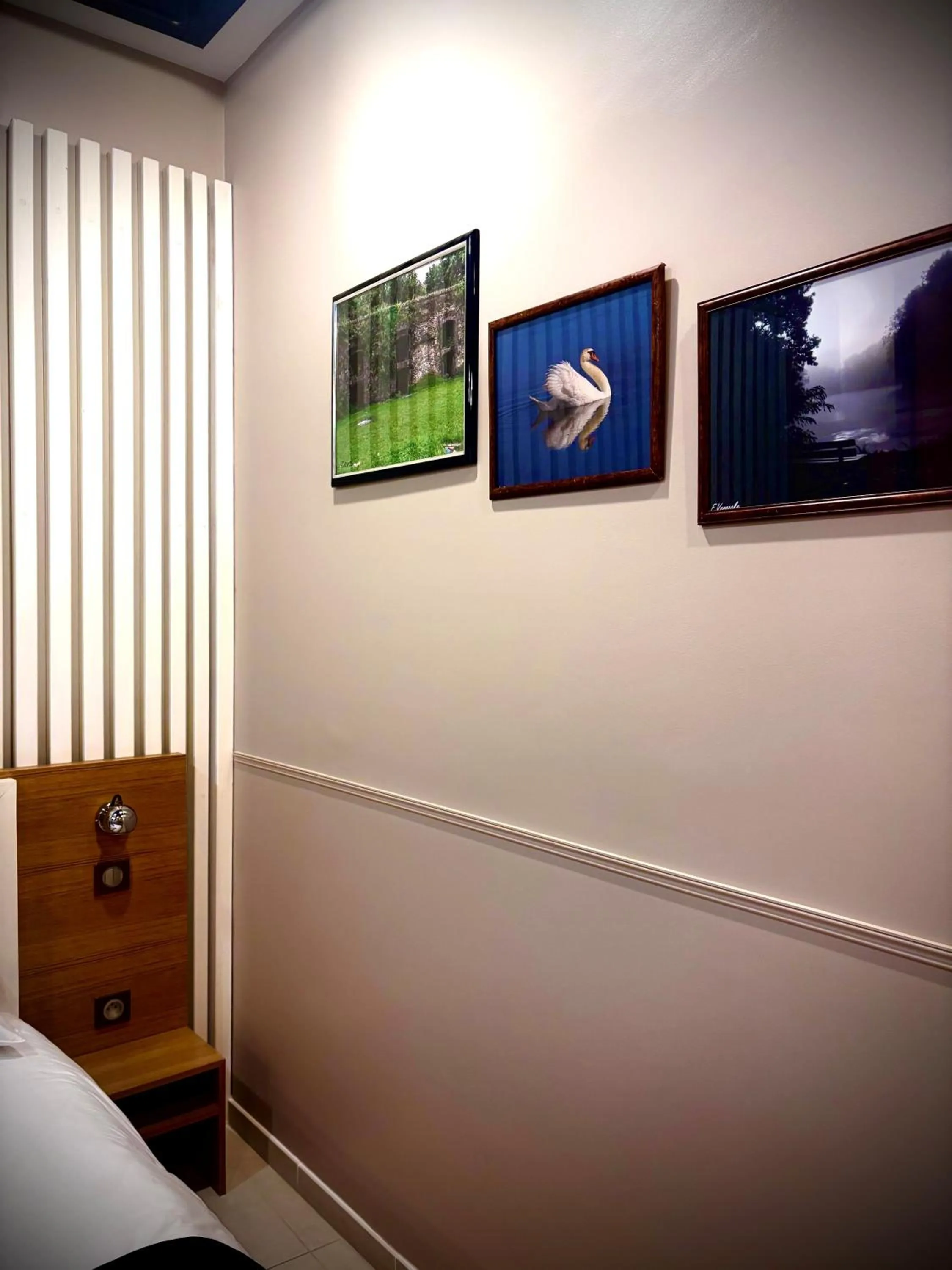 Decorative detail in Hôtel - Restaurant Au Tonnelier