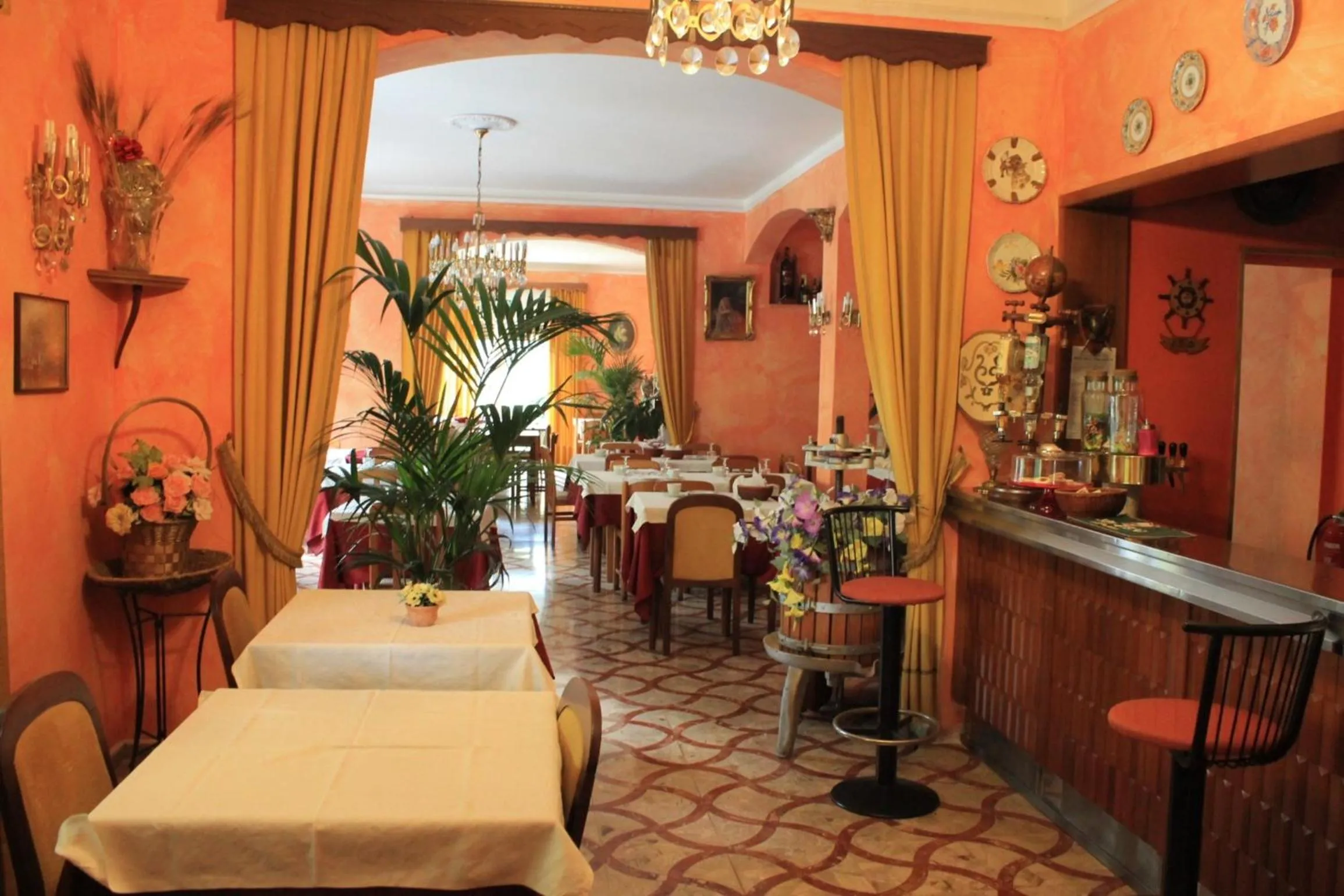 Lounge or bar in Albergo Paradiso