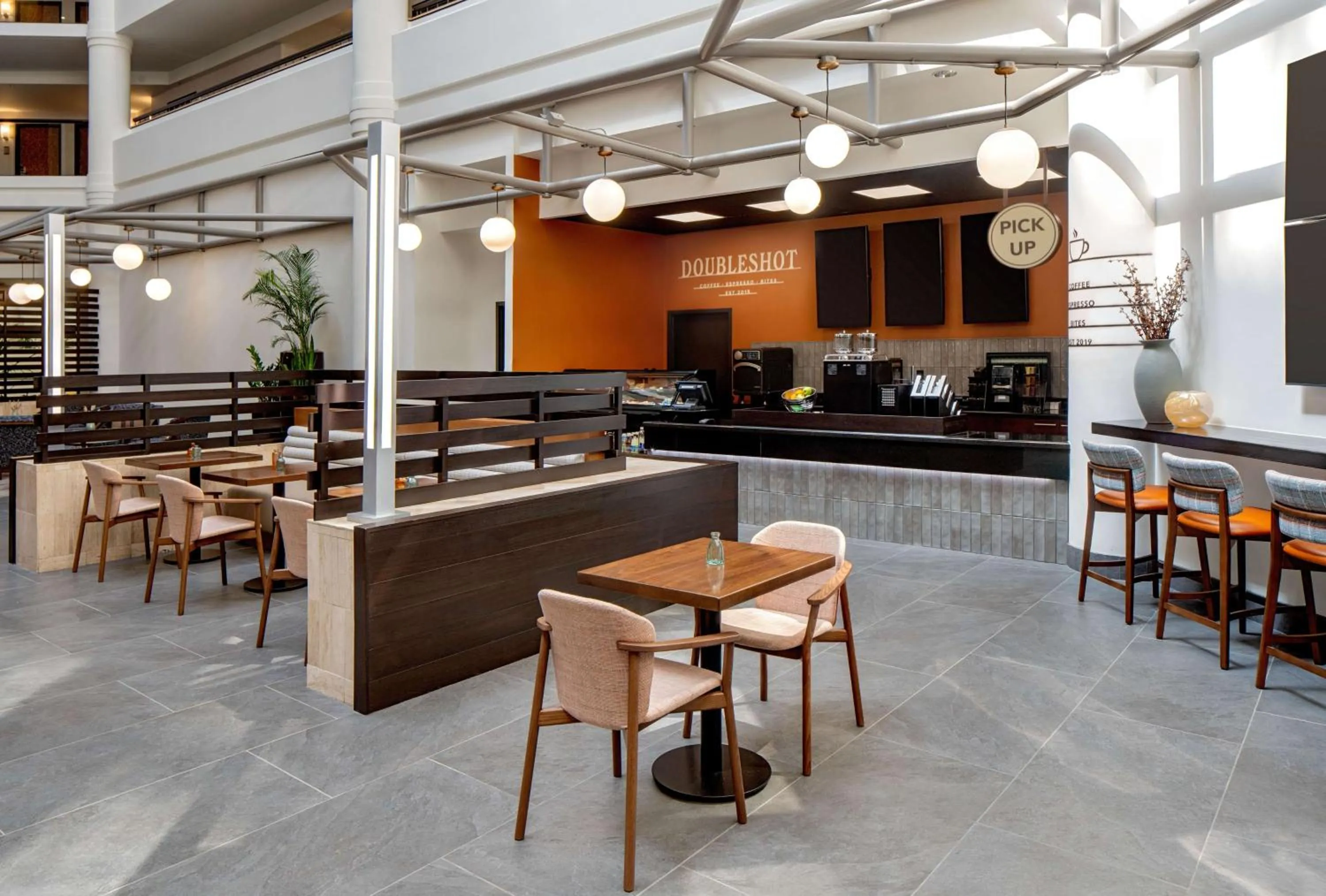 Restaurant/places to eat in Doubletree Suites by Hilton Salt Lake City