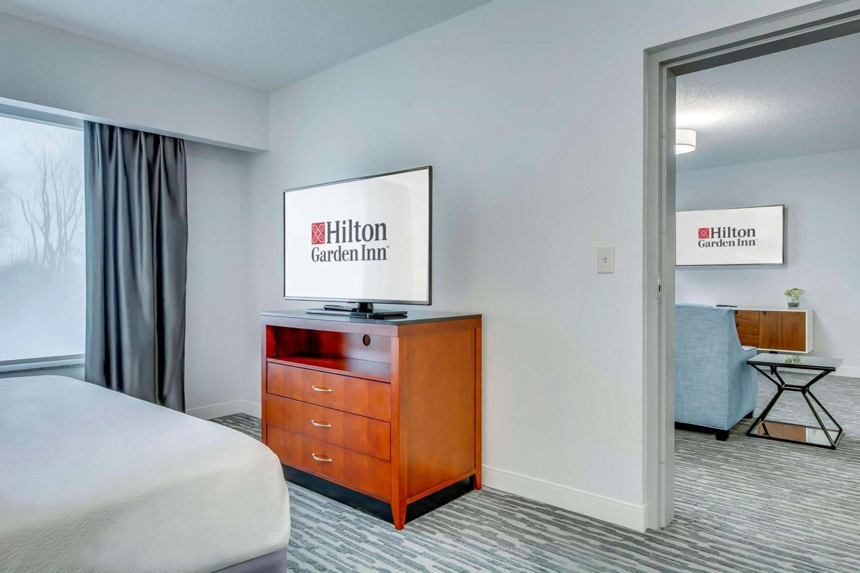 Bed in Hilton Garden Inn Louisville-Northeast