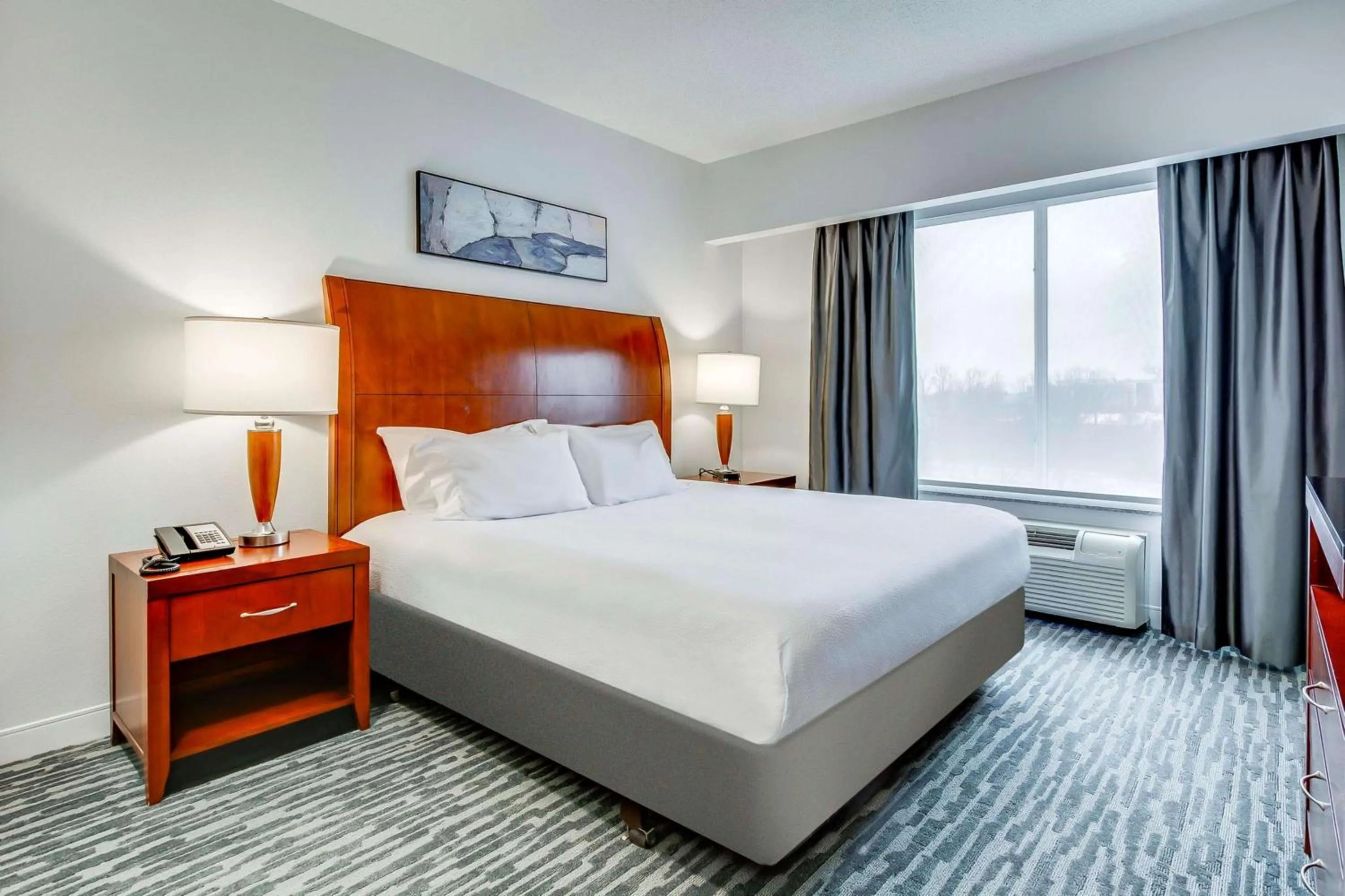 Bed in Hilton Garden Inn Louisville-Northeast