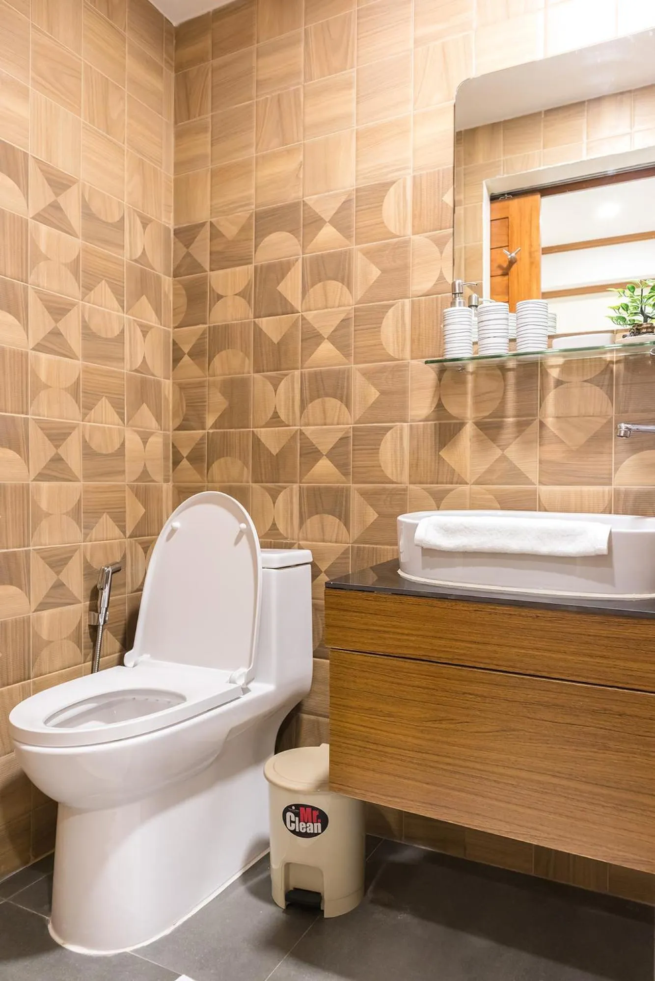 Toilet in Suthep Home & Hostel