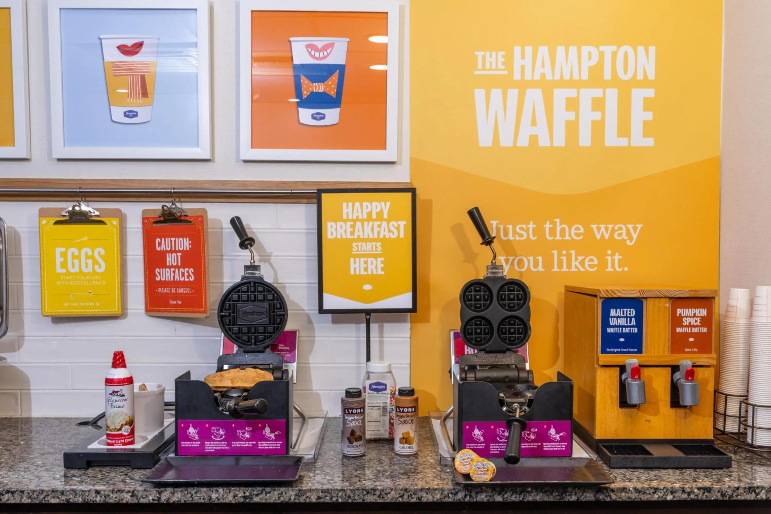 Breakfast in Hampton Inn Tampa International Airport/Westshore