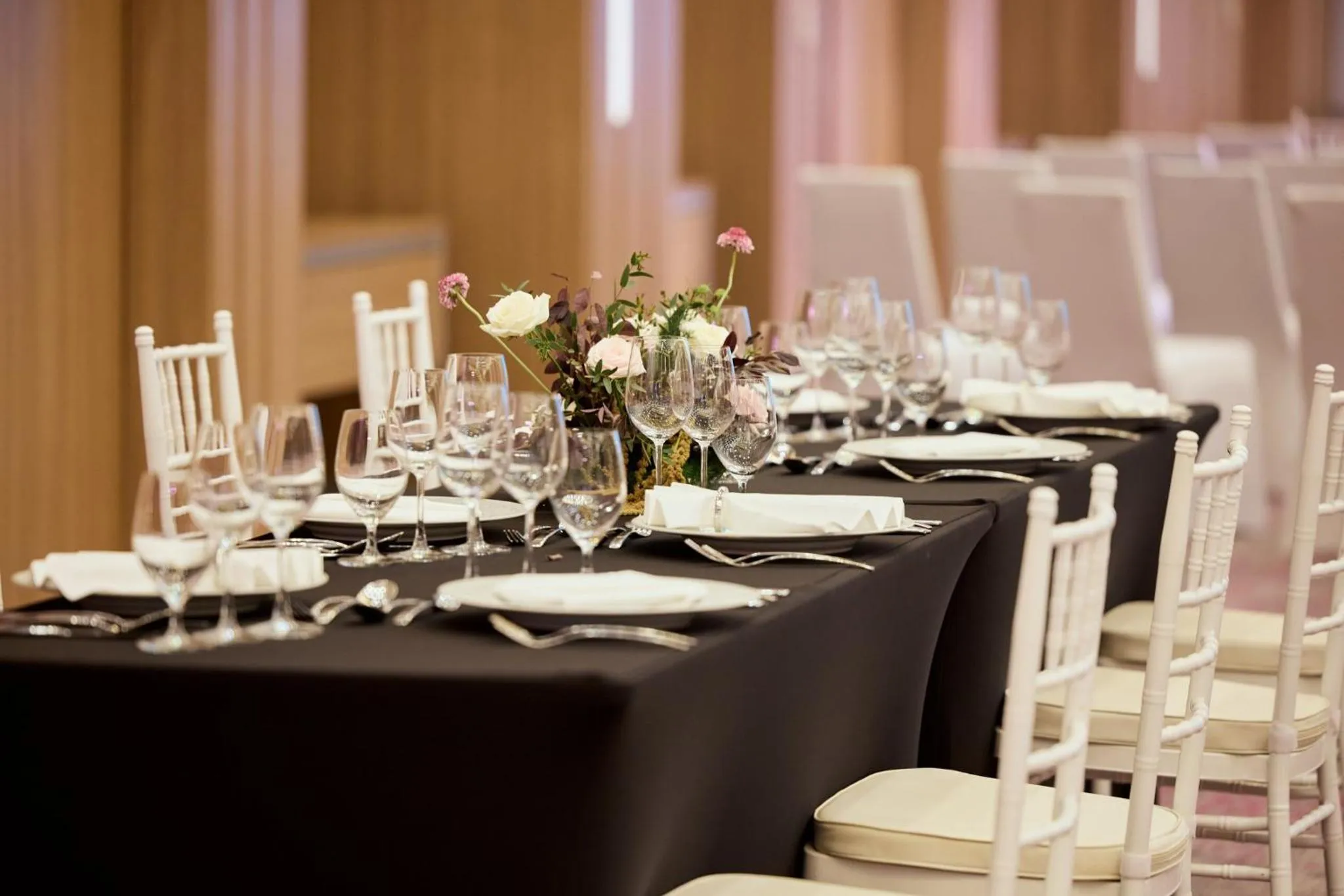 Meeting/conference room in Holiday Inn & Suites Saigon Airport by IHG