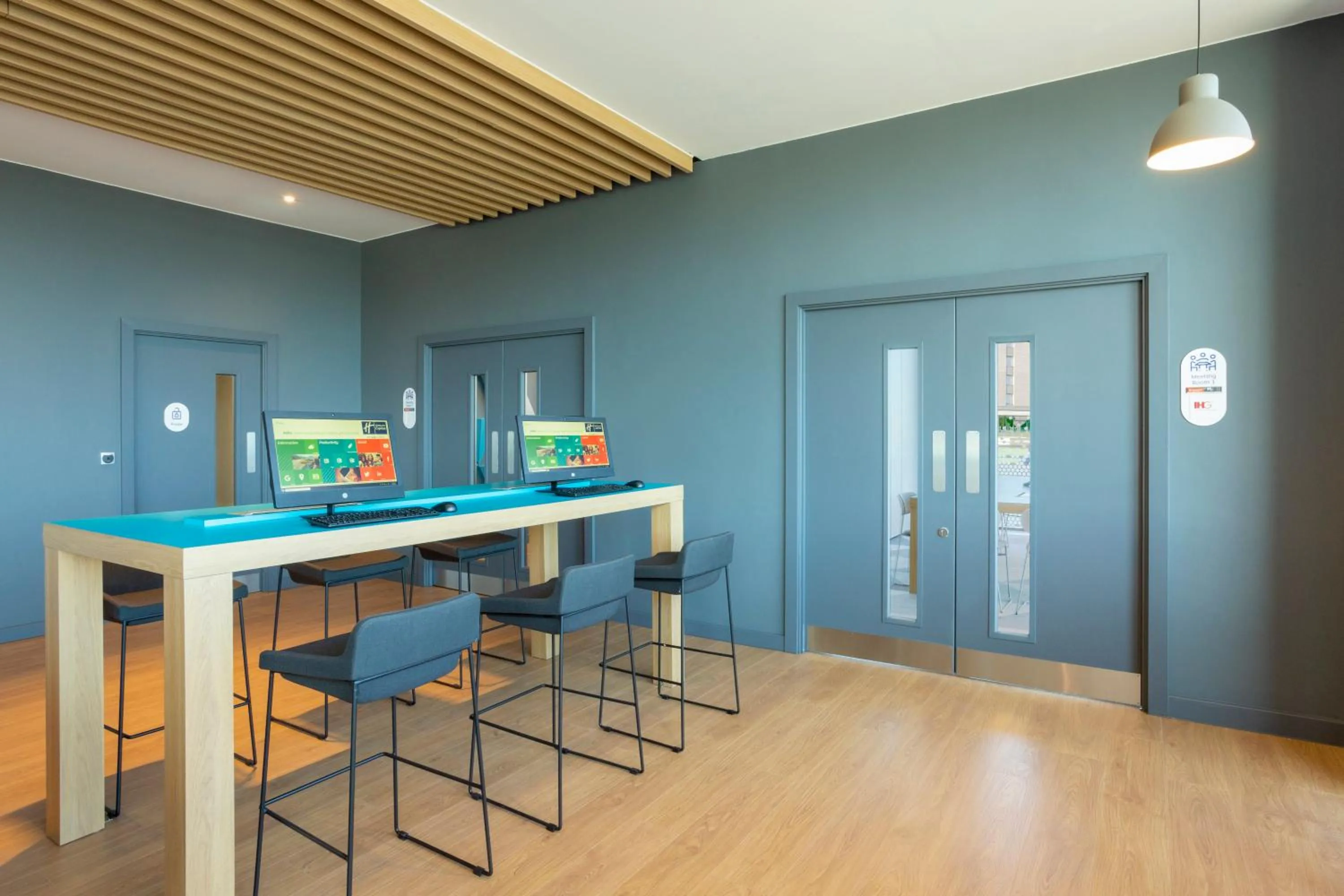 Meeting/conference room in Holiday Inn Express Bridgwater M5, Jct24 by IHG