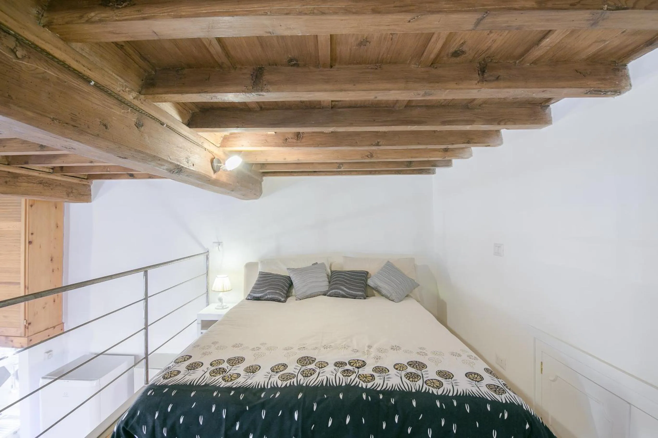 Bed in San Niccolò Loft by Mmega