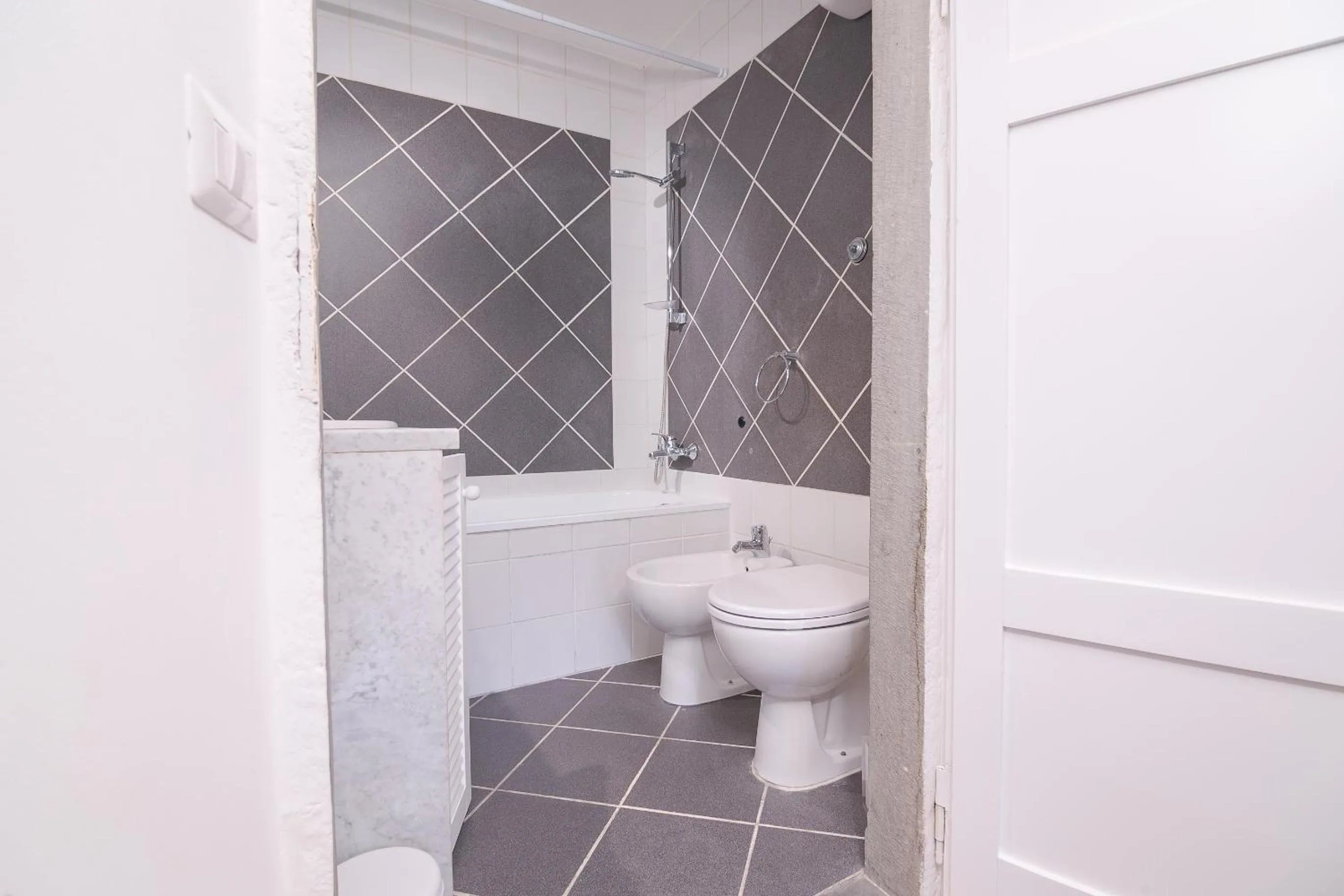 Toilet in San Niccolò Loft by Mmega