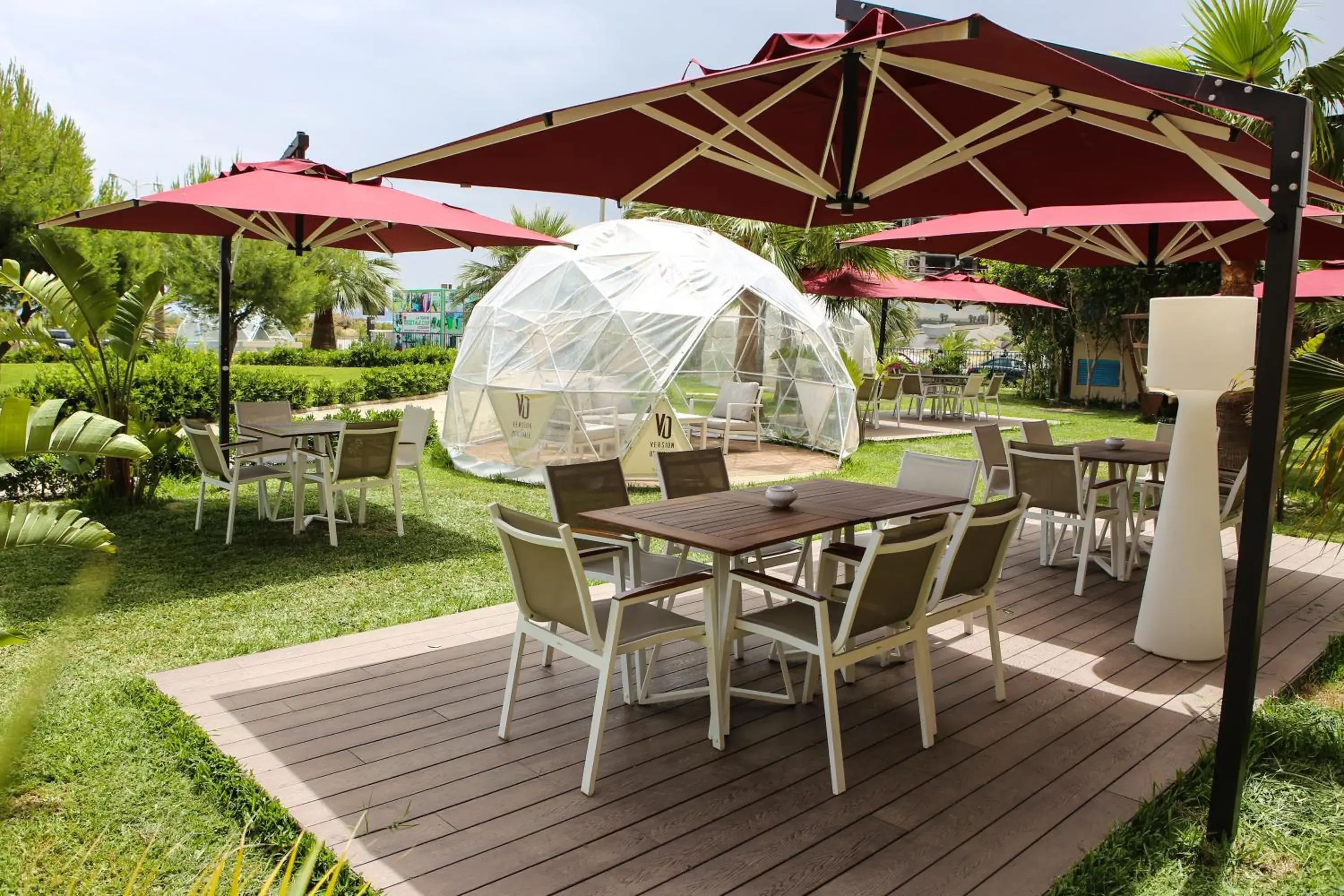 Restaurant/places to eat in ADAM Hotel Suites Restaurant/places to eat in ADAM Hotel Suites