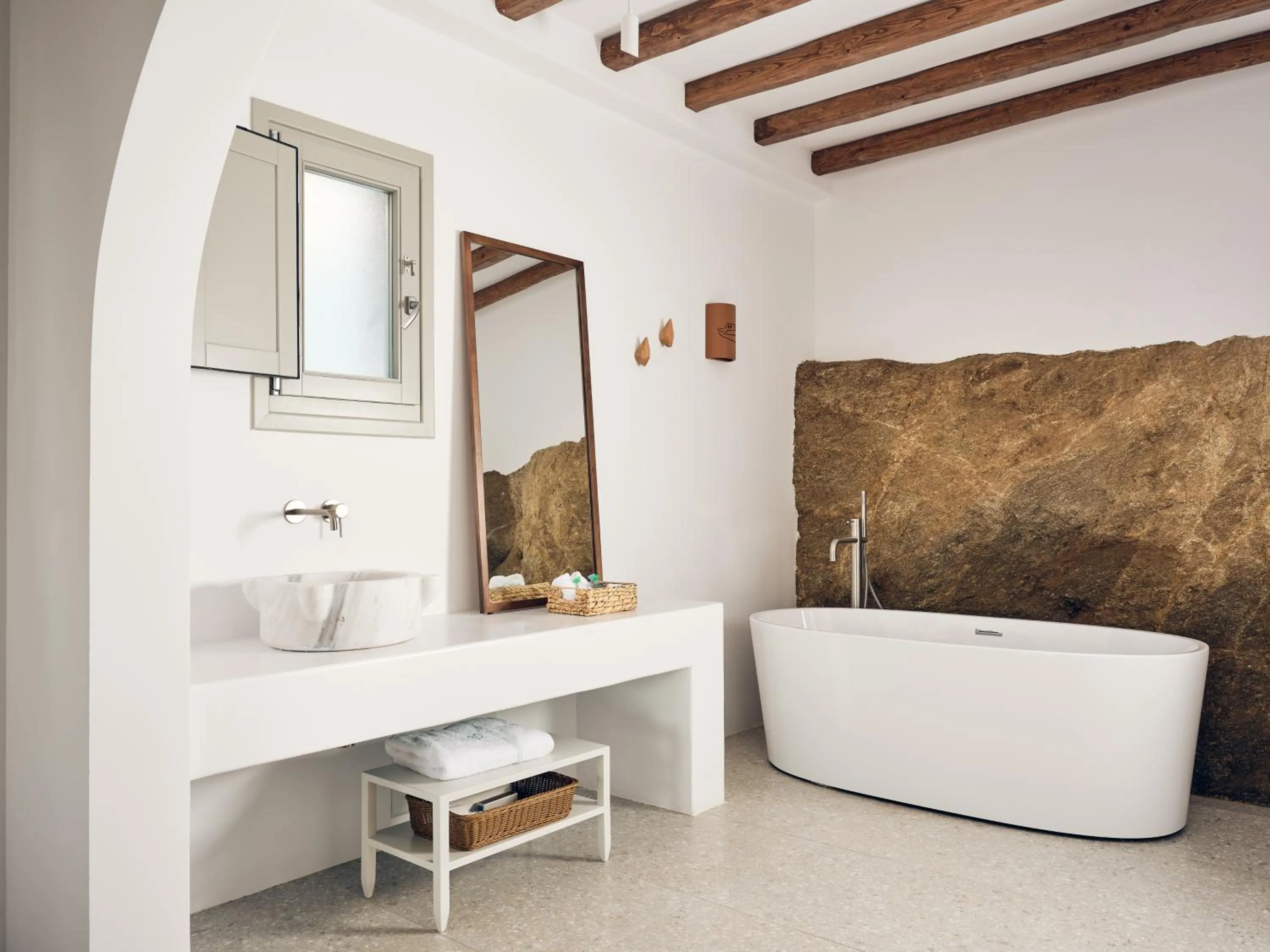 Bathroom in Belvedere Mykonos - Hilltop Rooms & Suites - The Leading Hotels of the World