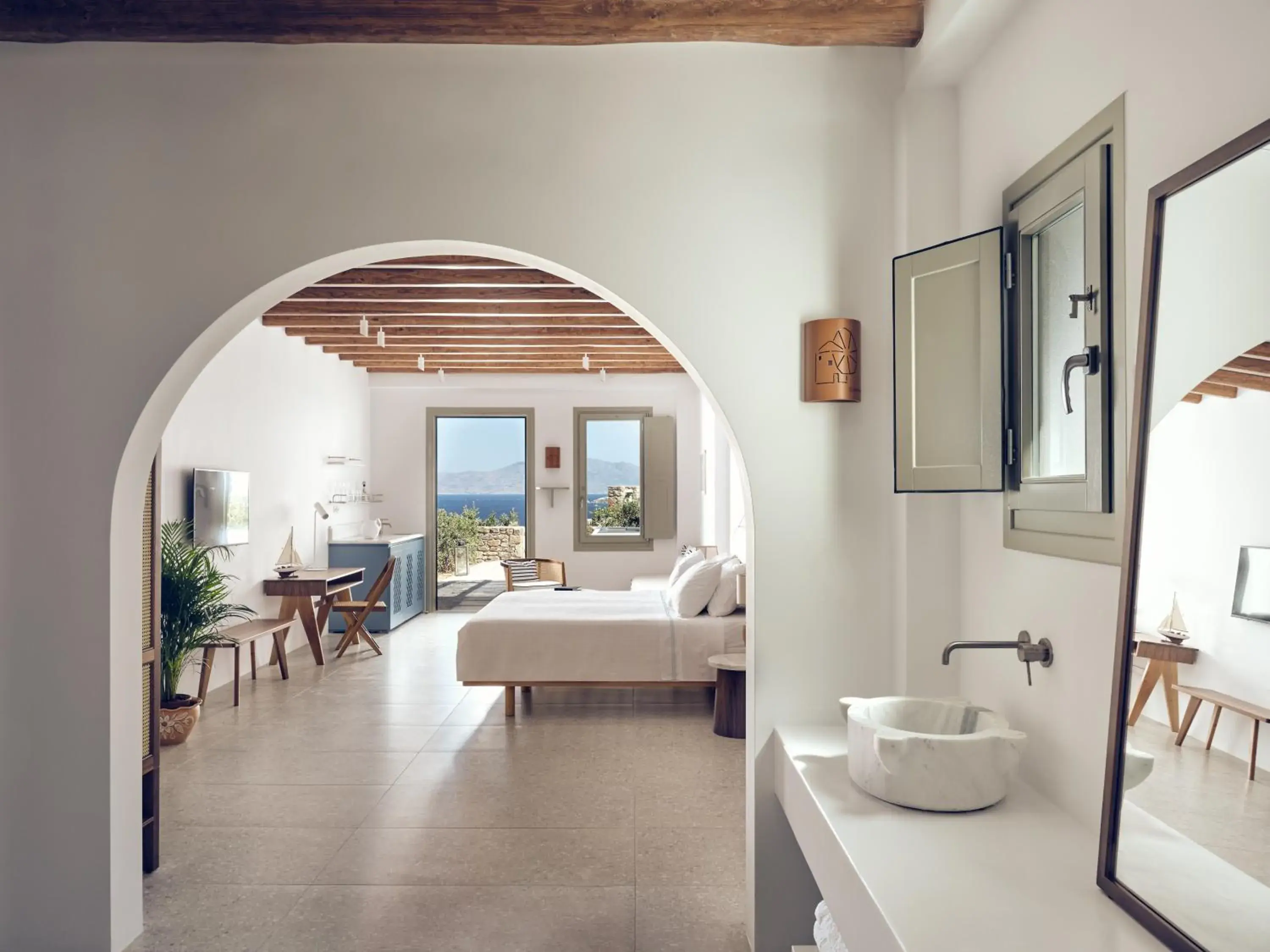 Hilltop Superior Sea View Suite Private Hottub in Belvedere Mykonos - Hilltop Rooms & Suites - The Leading Hotels of the World Hilltop Superior Sea View Suite Private Hottub in Belvedere Mykonos - Hilltop Rooms & Suites - The Leading Hotels of the World