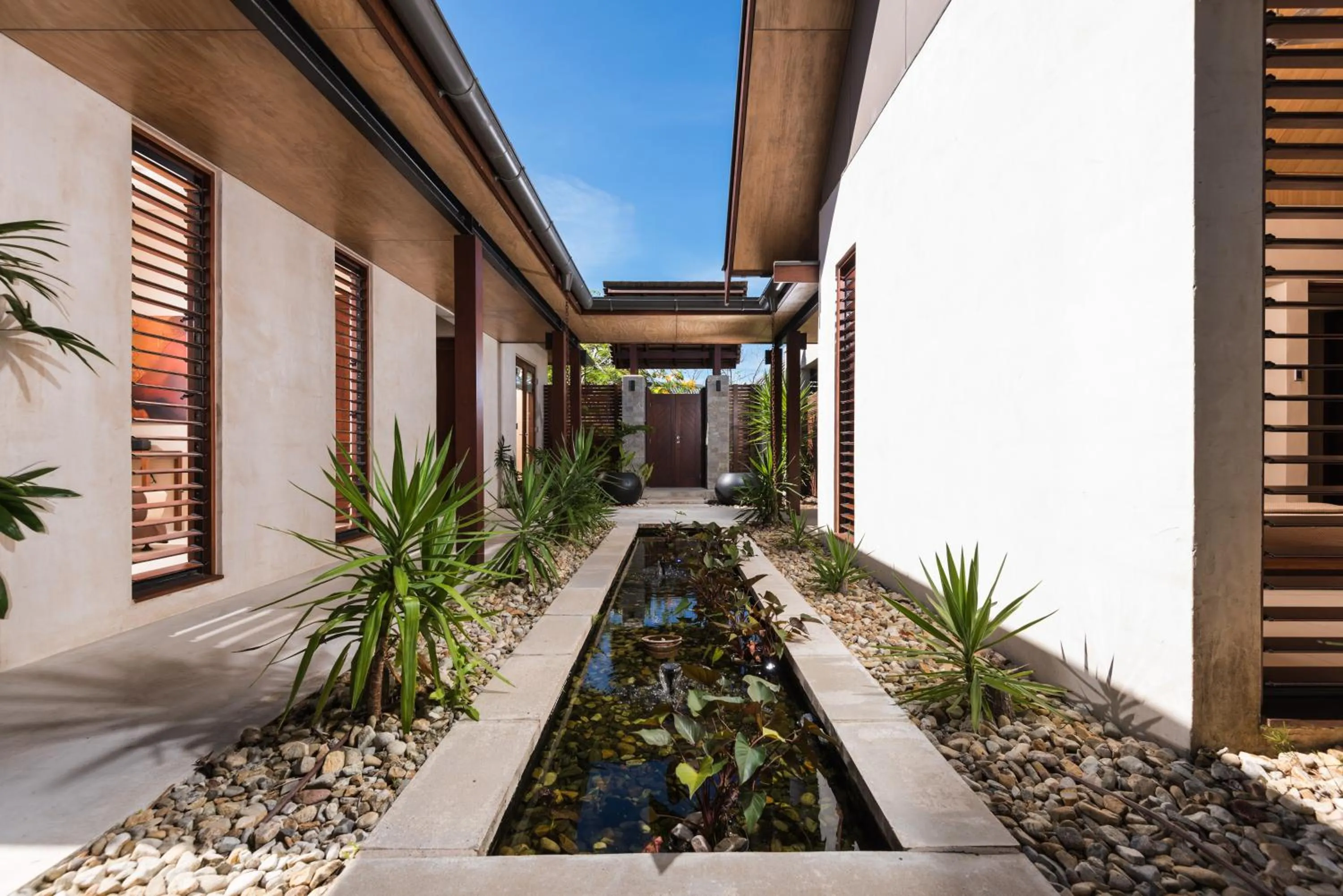 Garden in Niramaya Villas and Spa