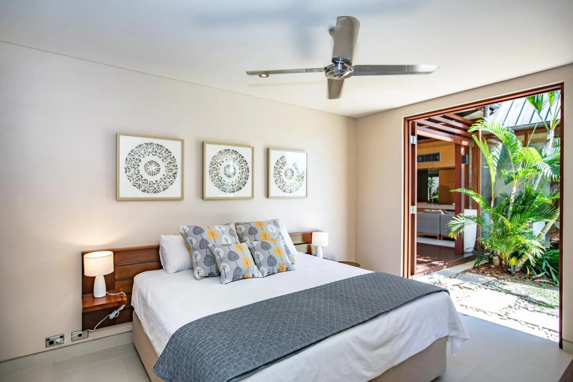 Bedroom, Bed in Niramaya Villas and Spa