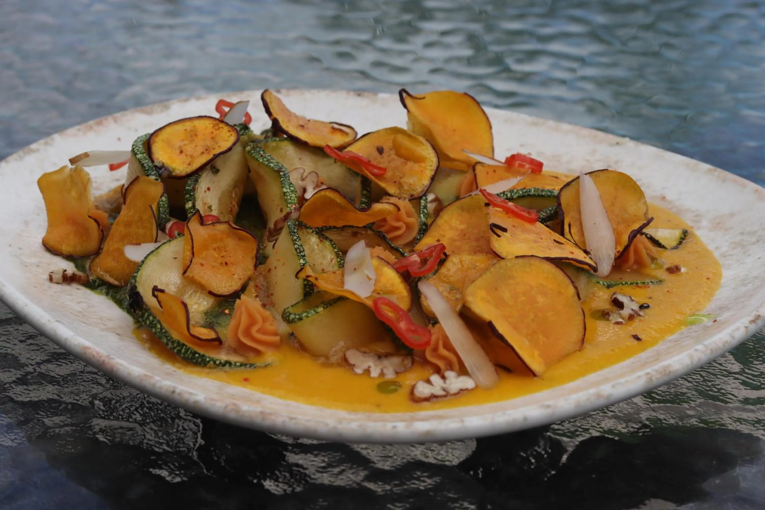 Food and drinks in Enai