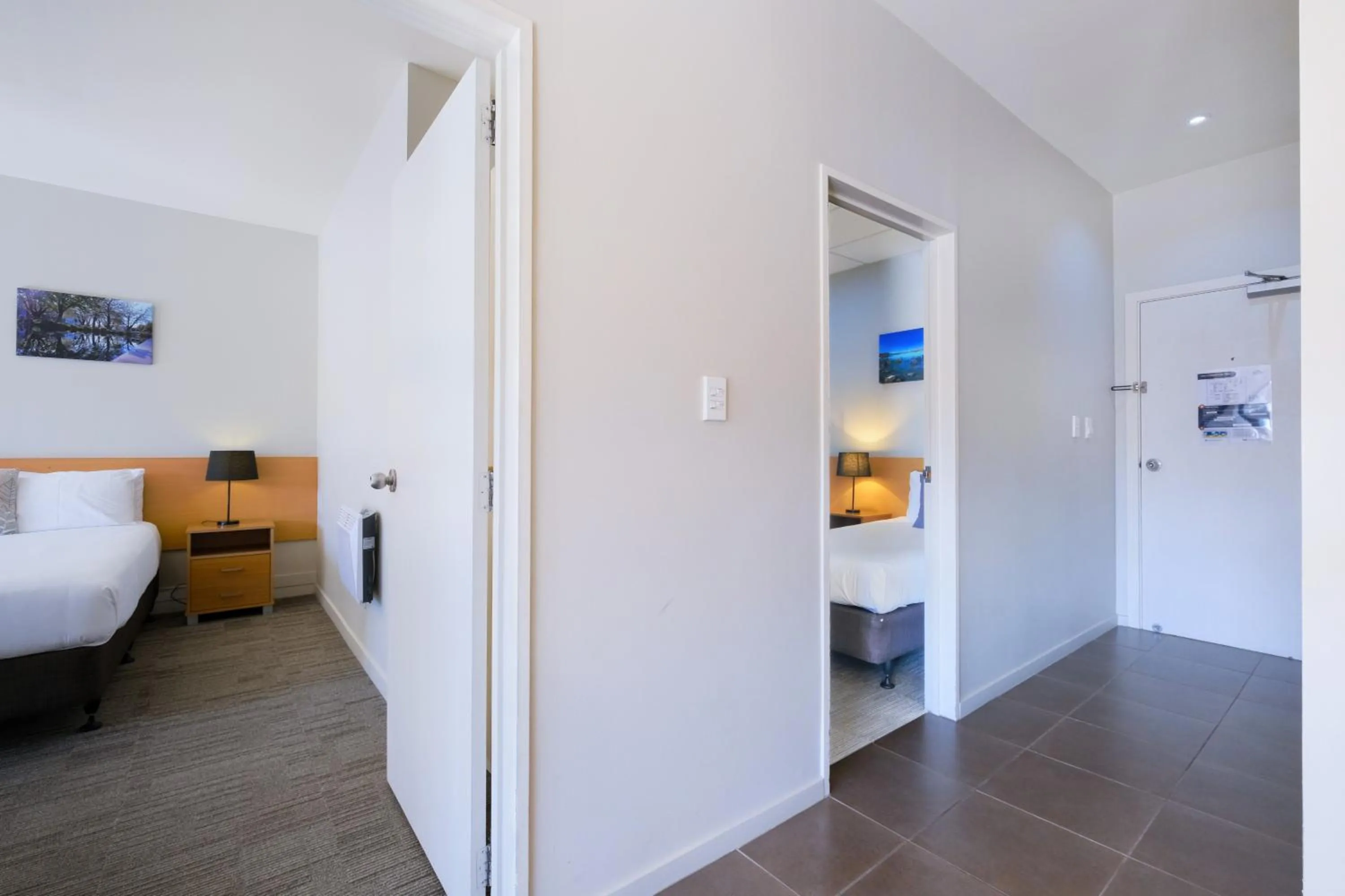 Bedroom, Bed in The Garden Hotel