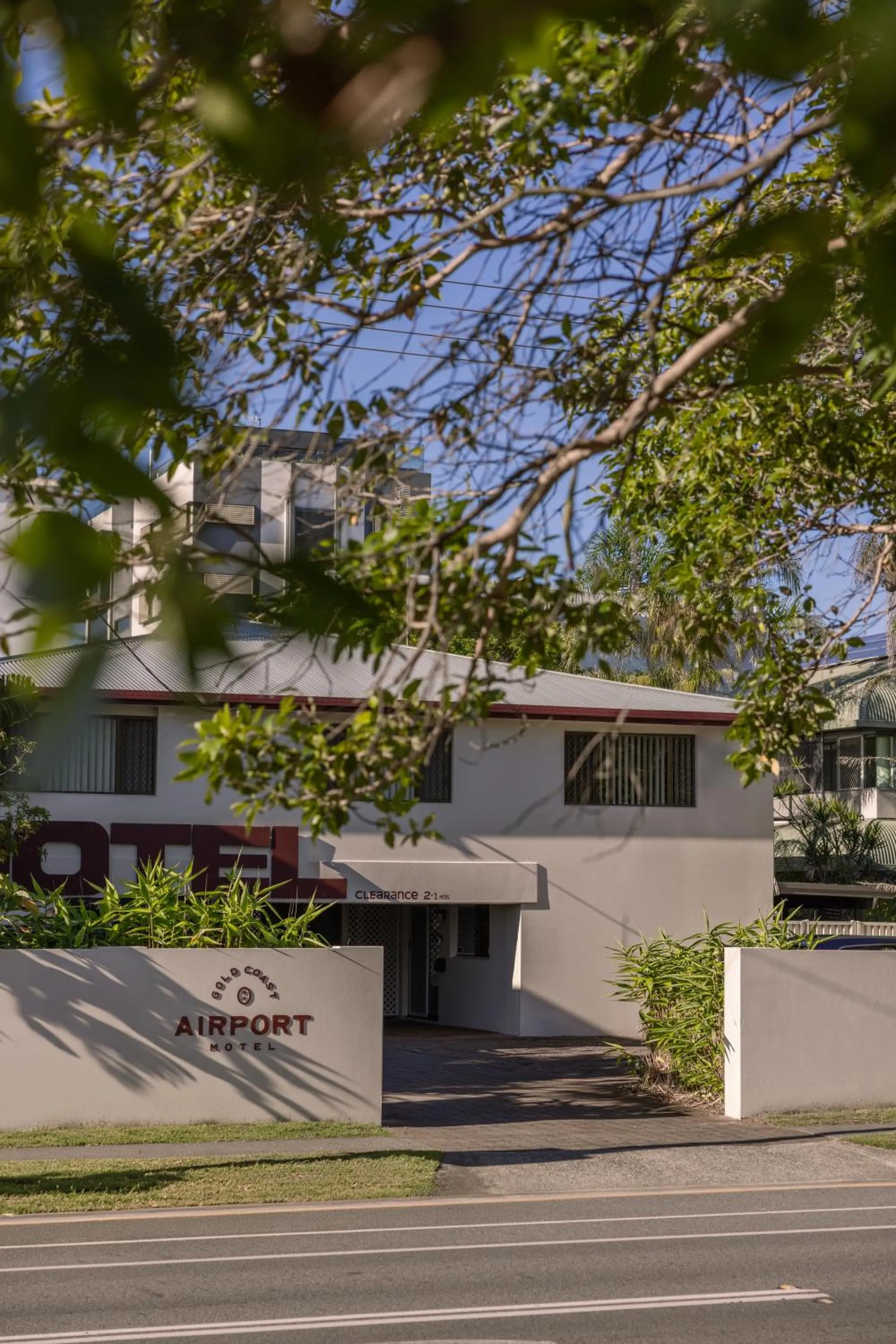 Gold Coast Airport Motel - Only 300 Meters To Airport Terminal