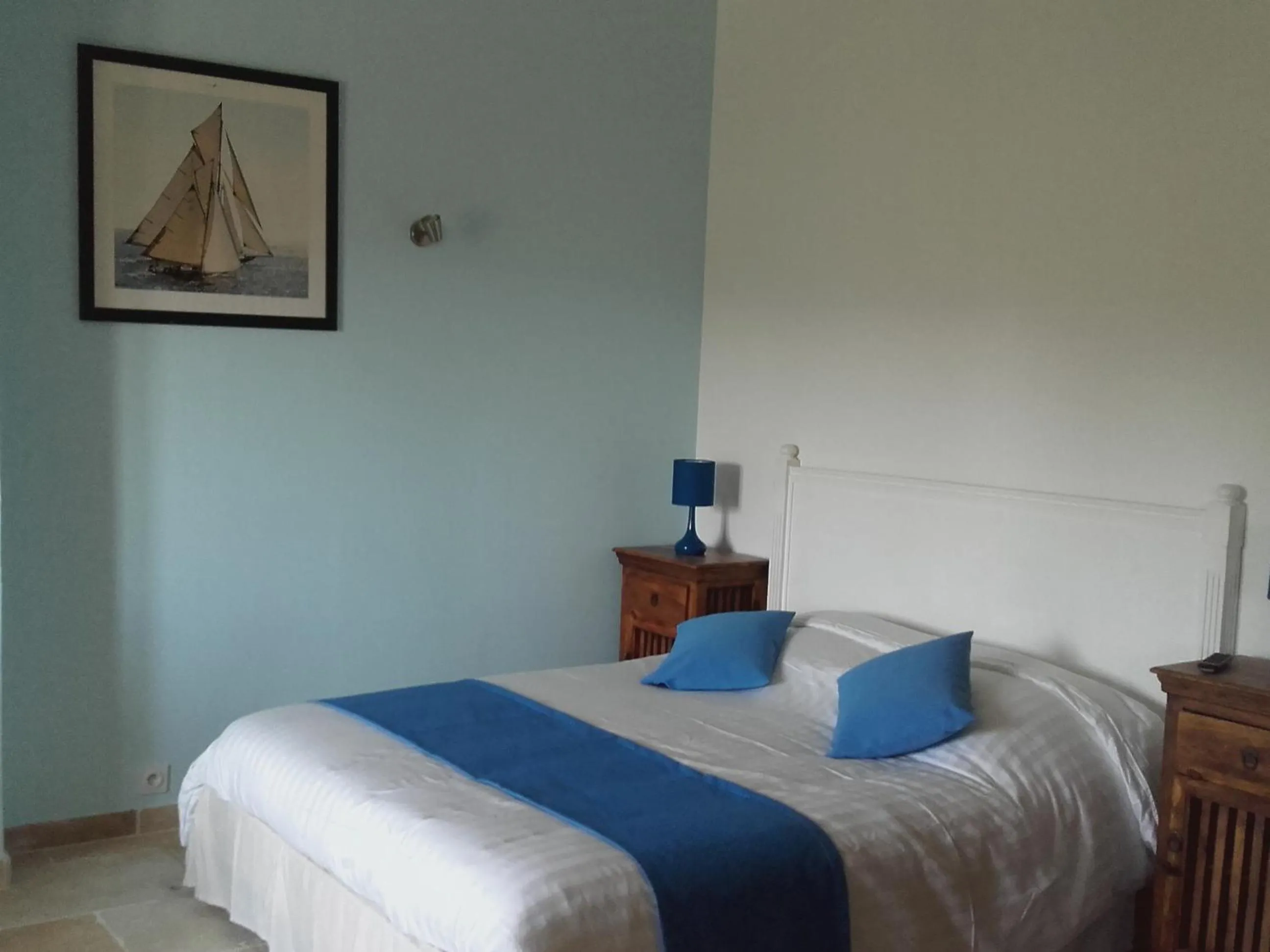 Bedroom, Bed in La Bastide de l'Oliveraie