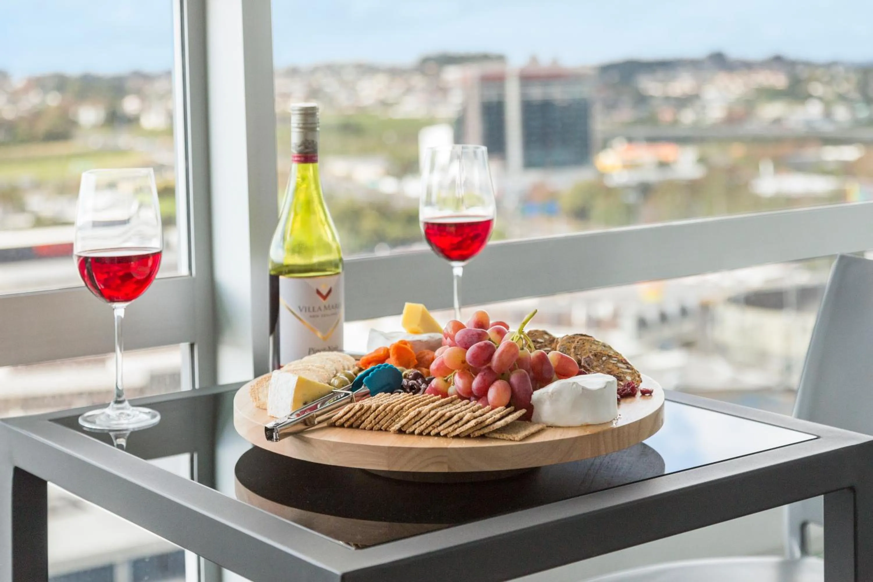 Food and drinks in Proximity Apartments Manukau / Auckland Airport