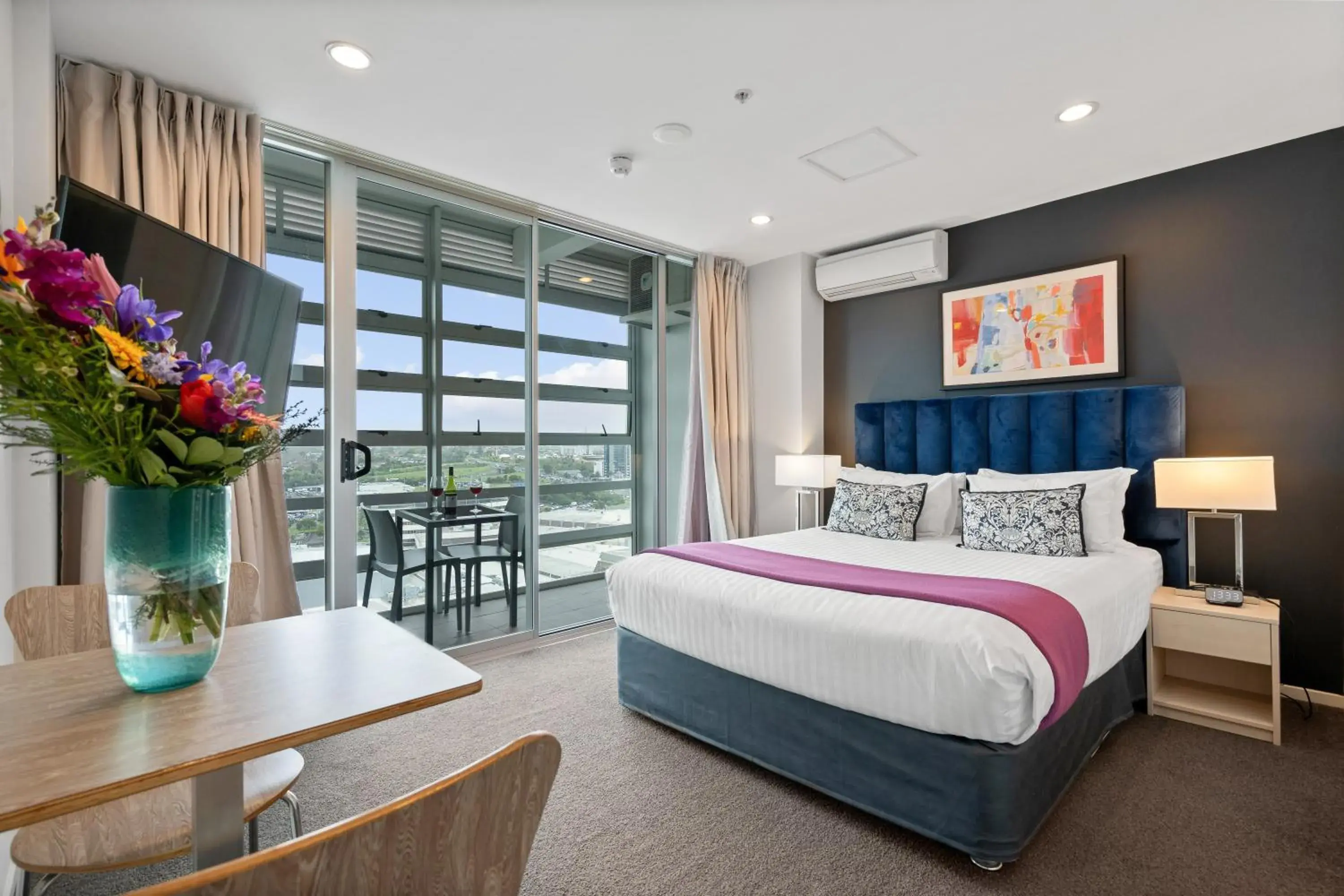 Bed in Proximity Apartments Manukau / Auckland Airport Bed in Proximity Apartments Manukau / Auckland Airport