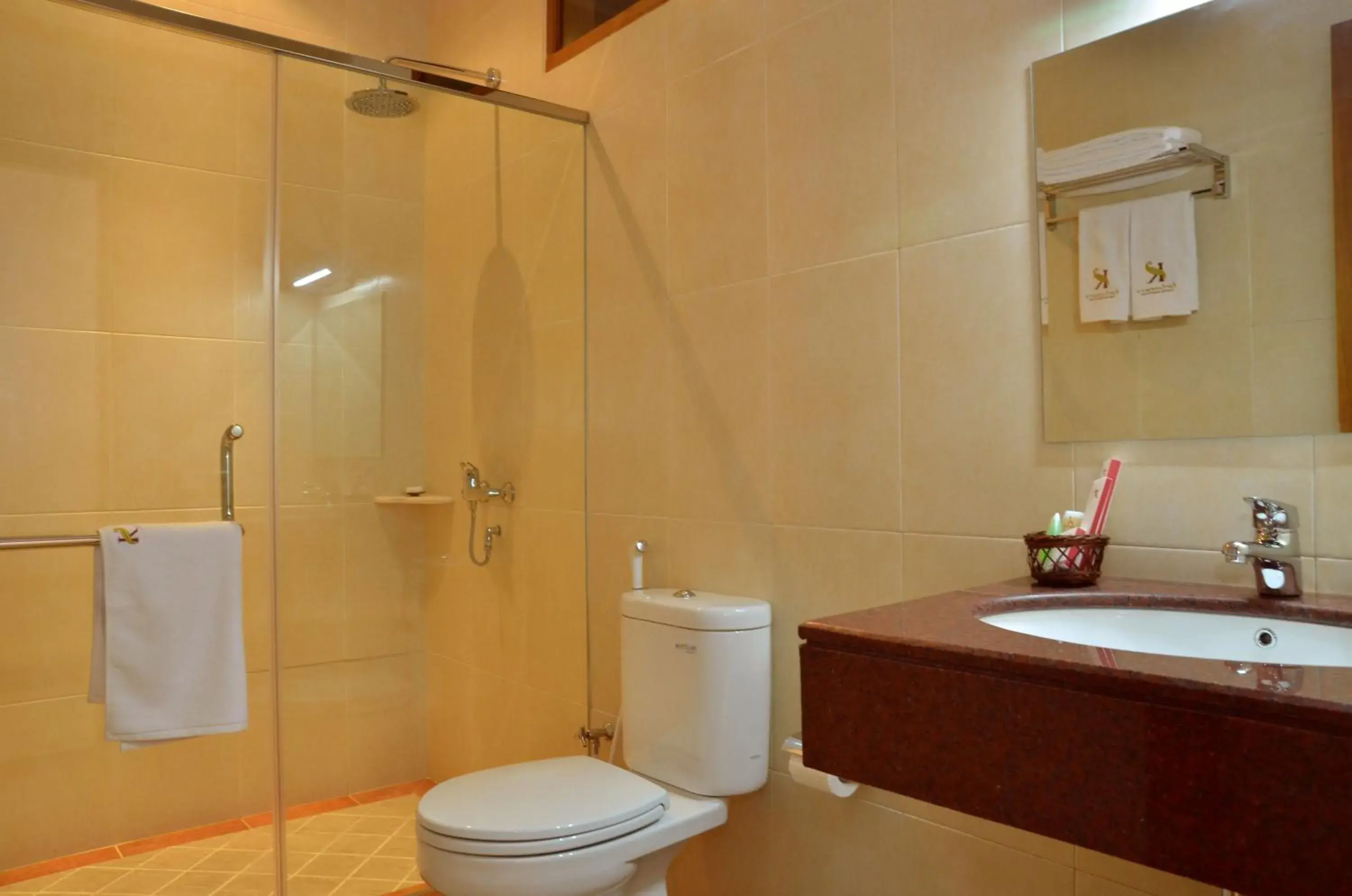 Standard King Room in Kertanegara Premium Guest House Standard King Room in Kertanegara Premium Guest House