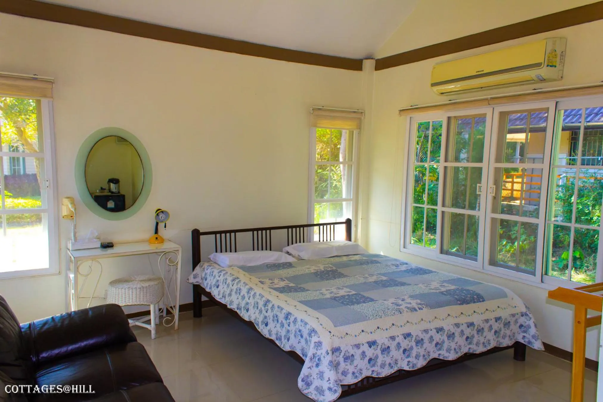 Bed in Cottages @ Hill Resort