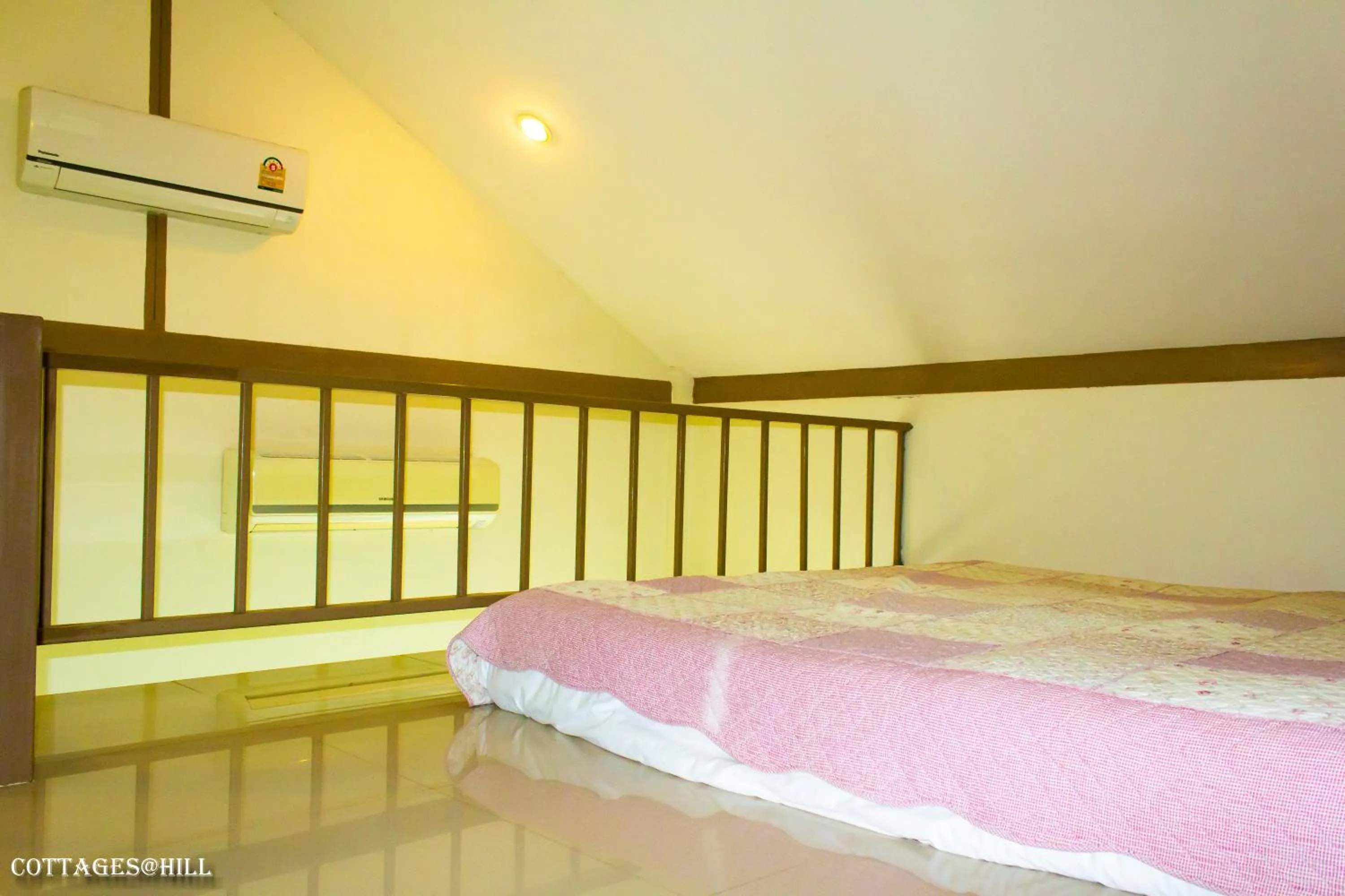 Bed in Cottages @ Hill Resort