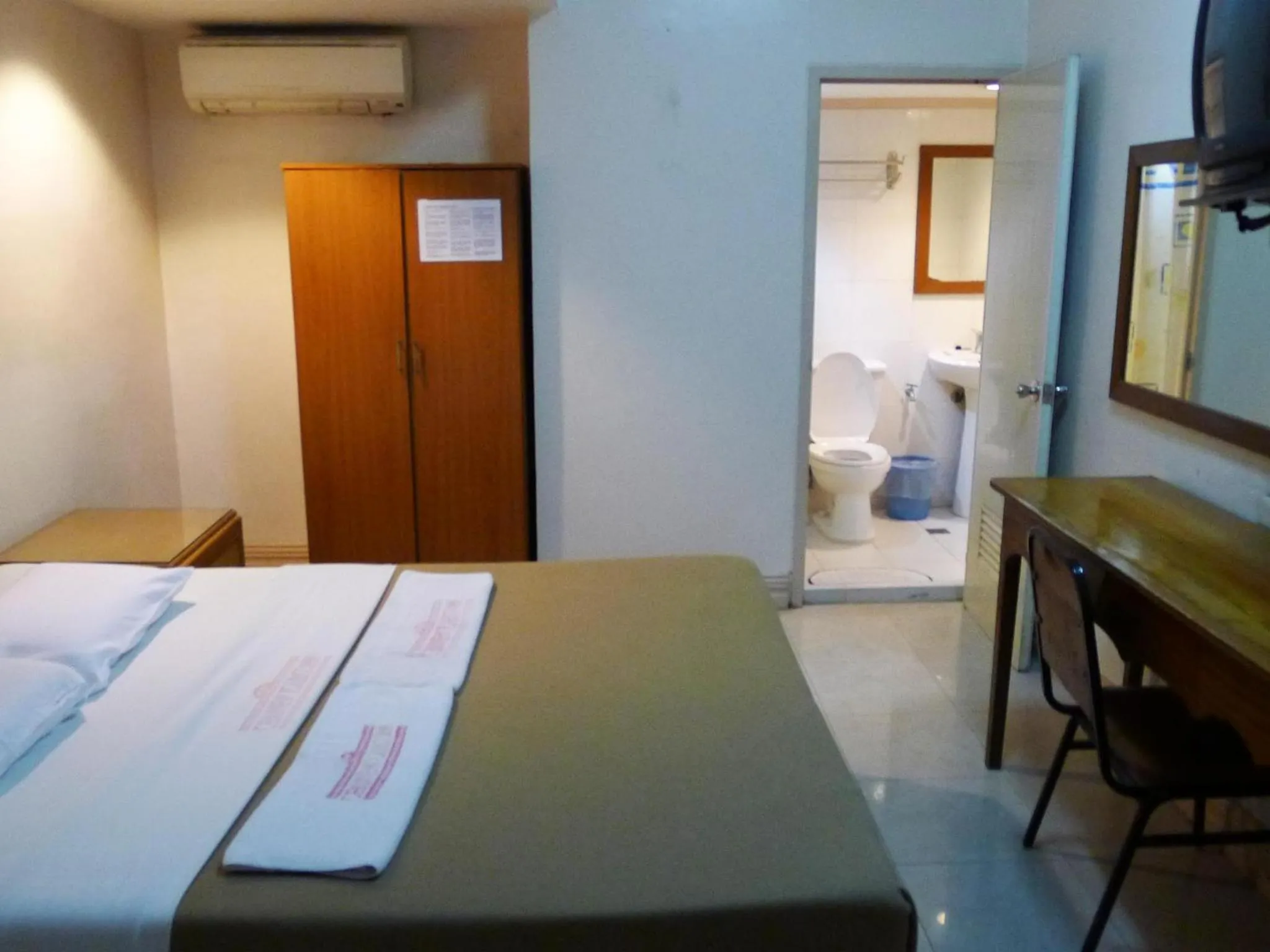 Bed in Cebuview Tourist Inn