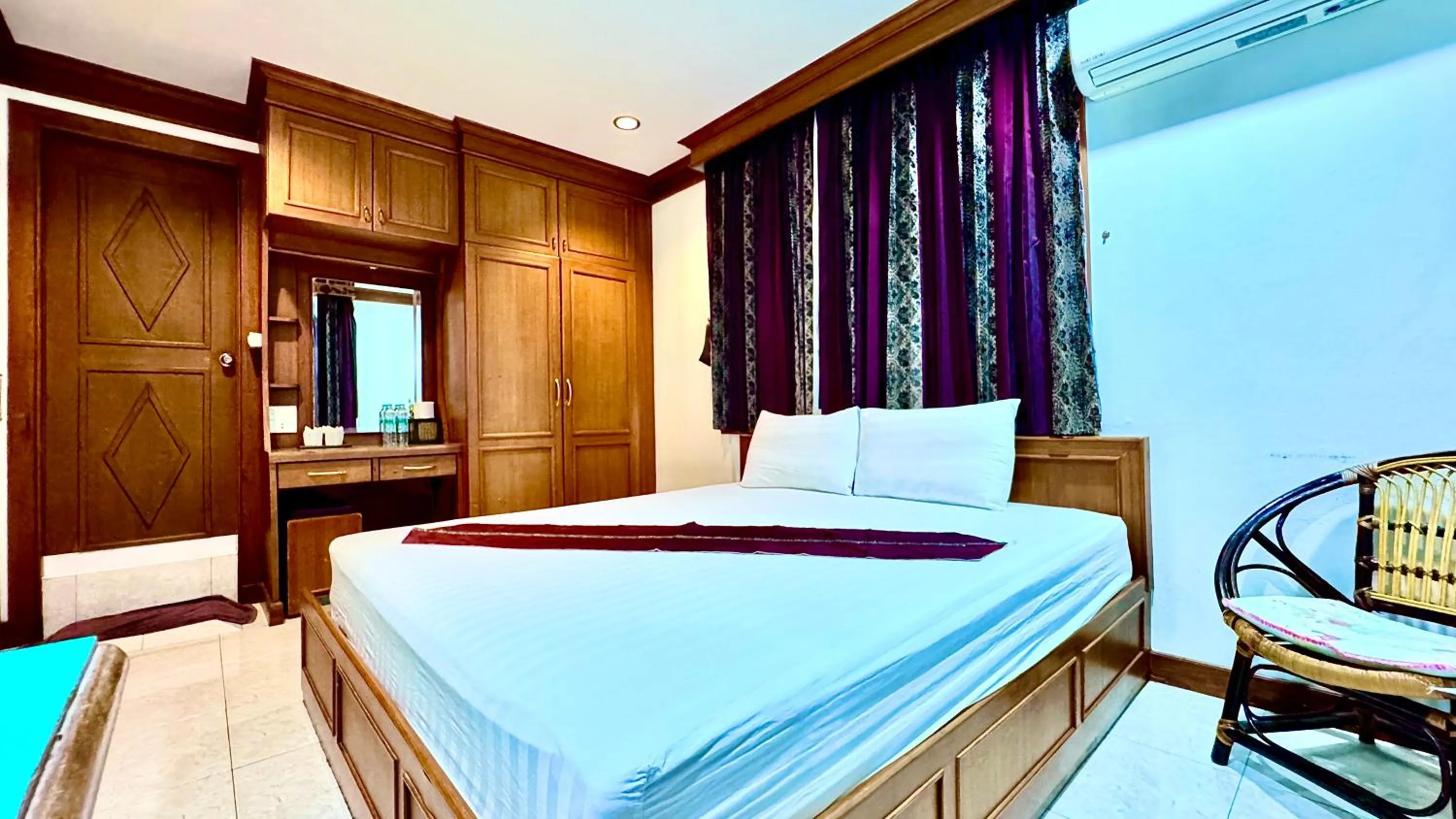 View (from property/room), Bed in EZ House