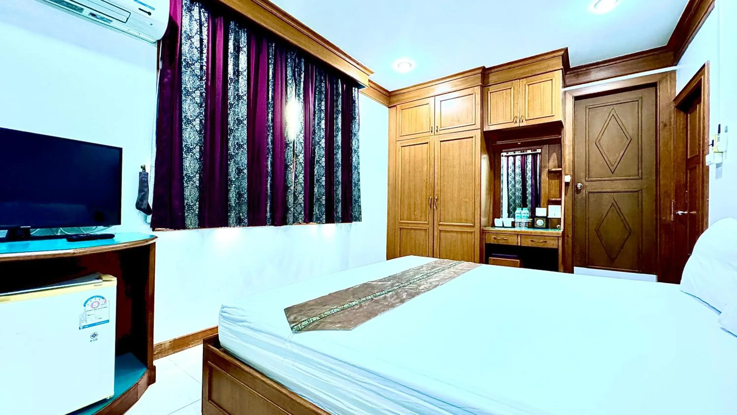 View (from property/room), Bed in EZ House View (from property/room), Bed in EZ House