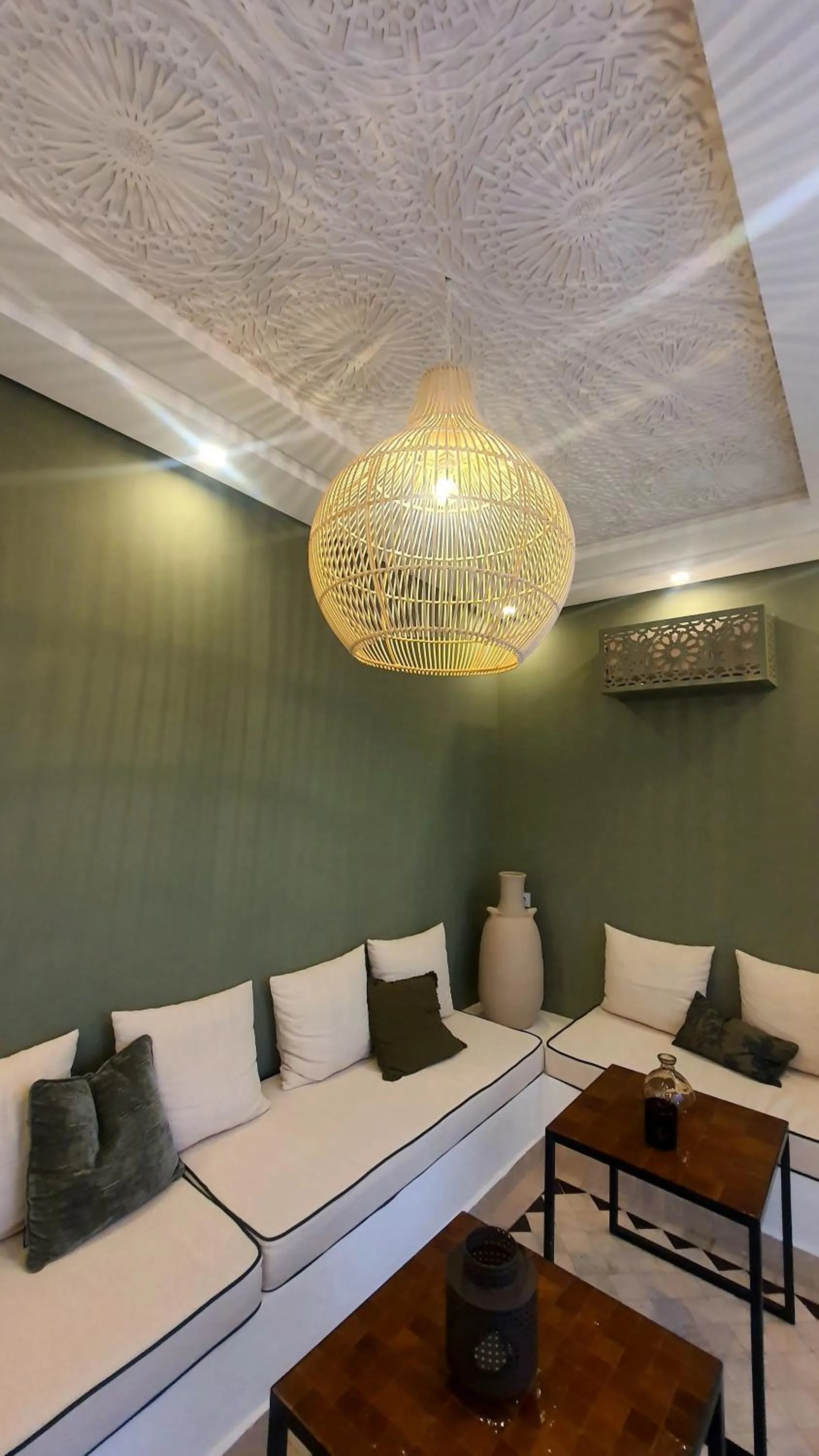 Communal lounge/ TV room in Riad M17 - Hammam & Spa