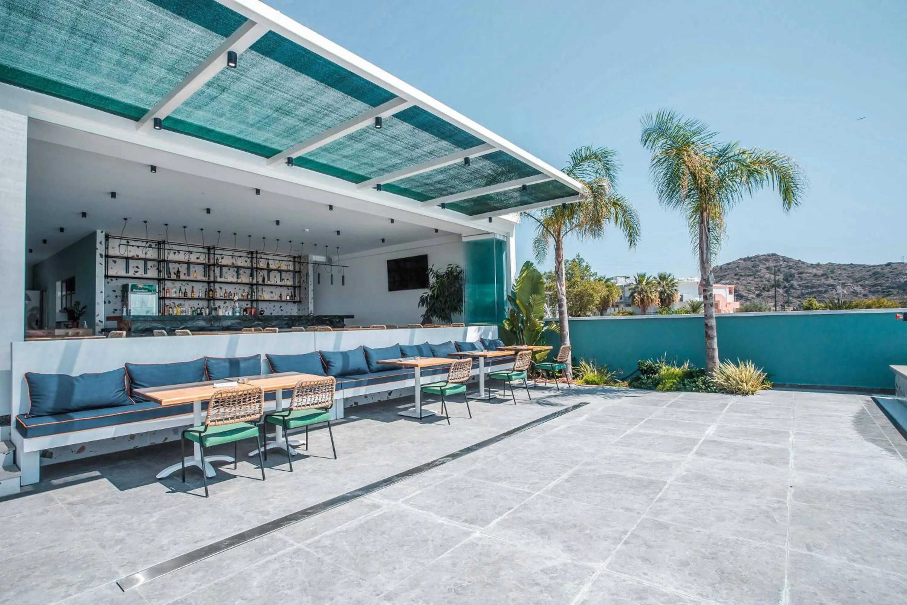 Lounge or bar in Mazoren Art Hotel