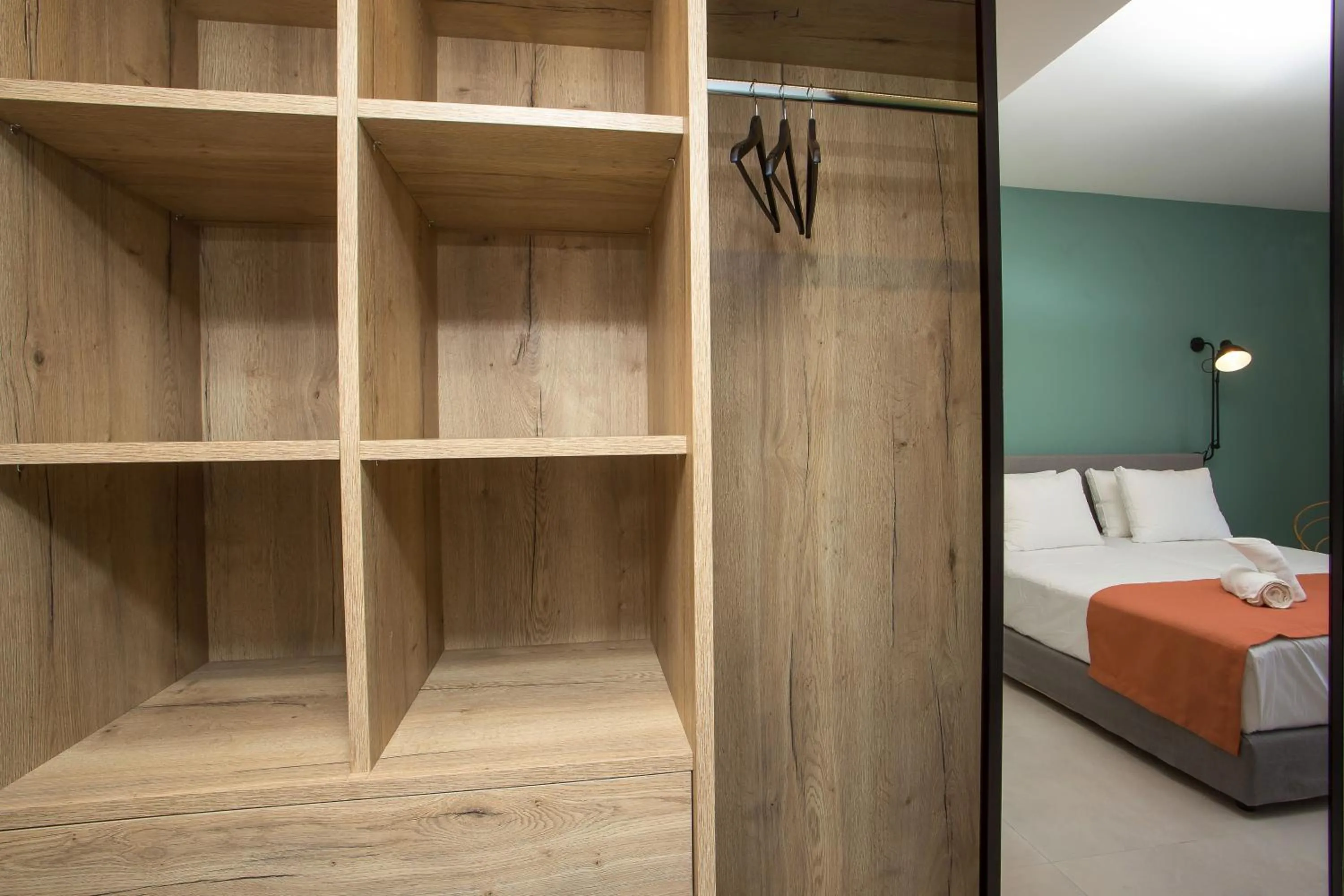 Bedroom, Bed in Mazoren Art Hotel