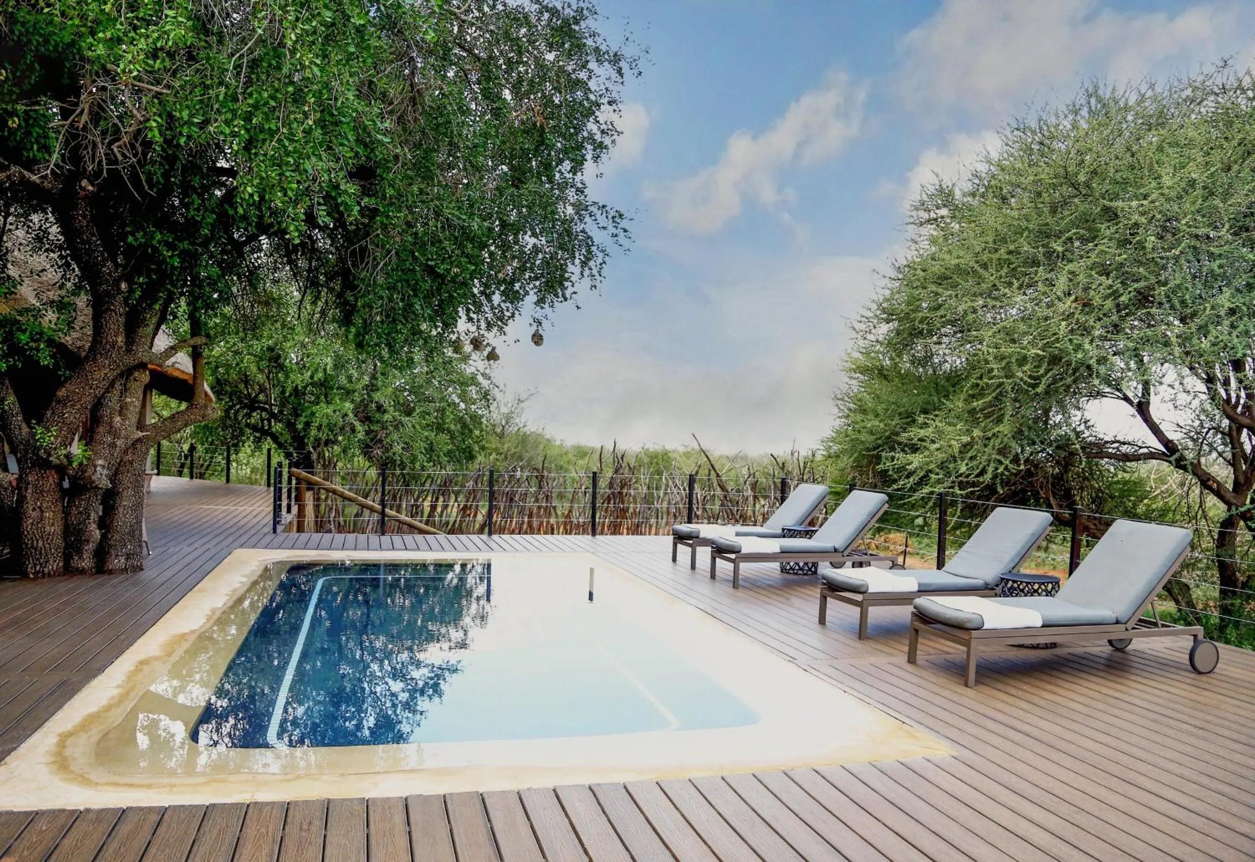 Madikwe Hills Private Game Lodge