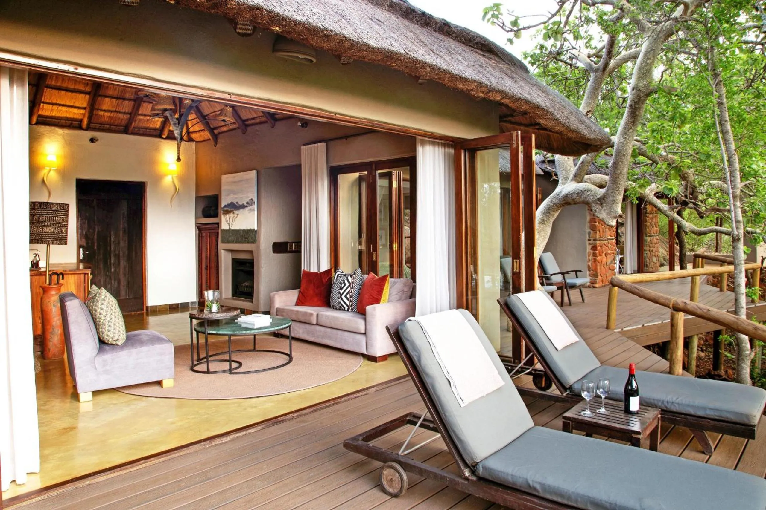 Madikwe Hills Private Game Lodge