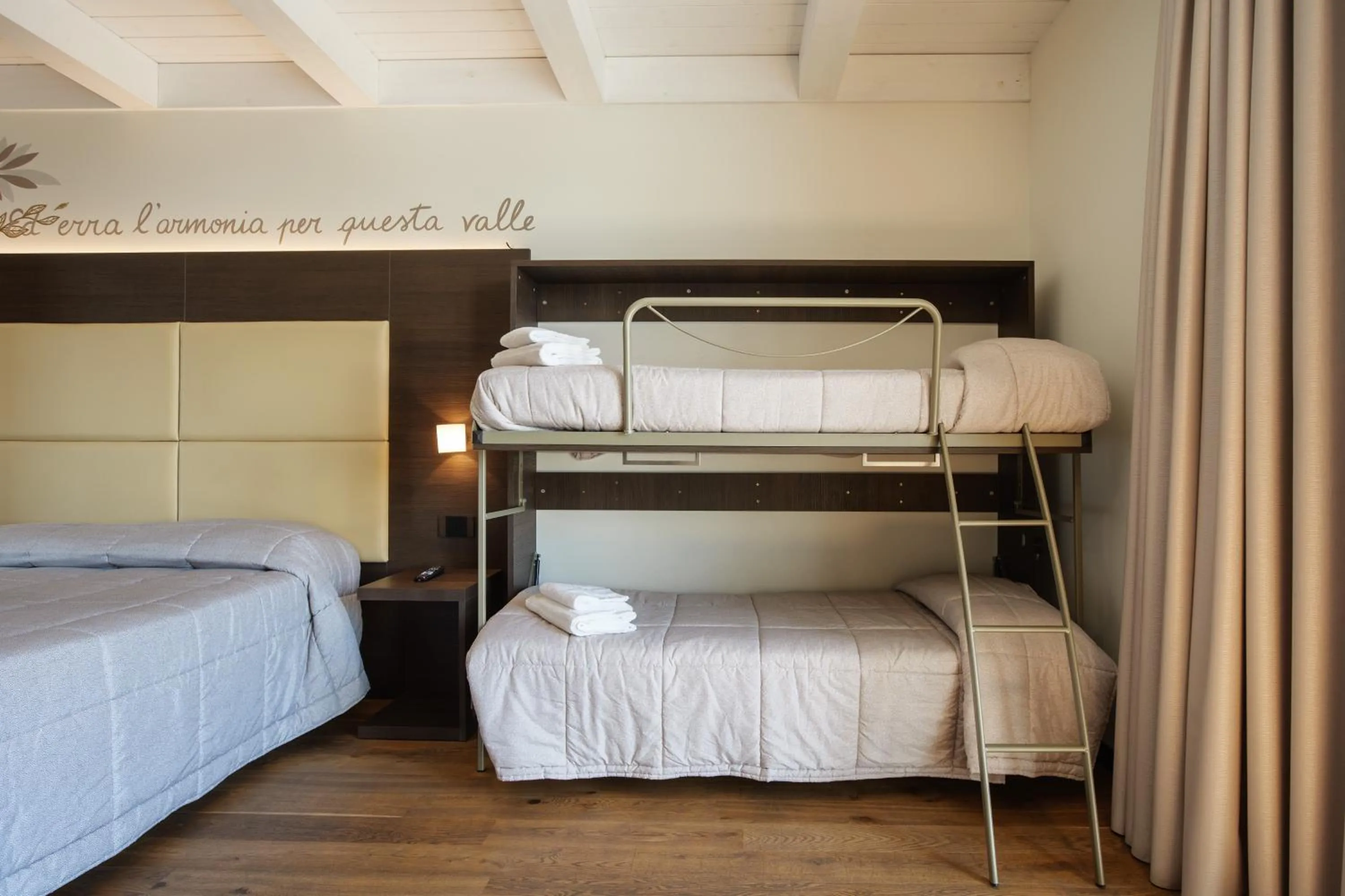 Bed in Hotel Ristorante Da Tonino