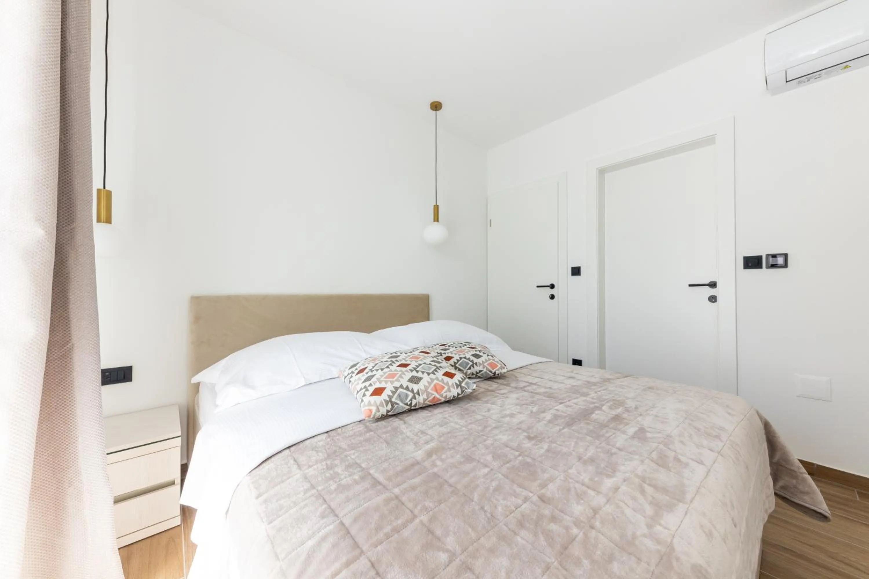 Bed in Villa Koludrovac