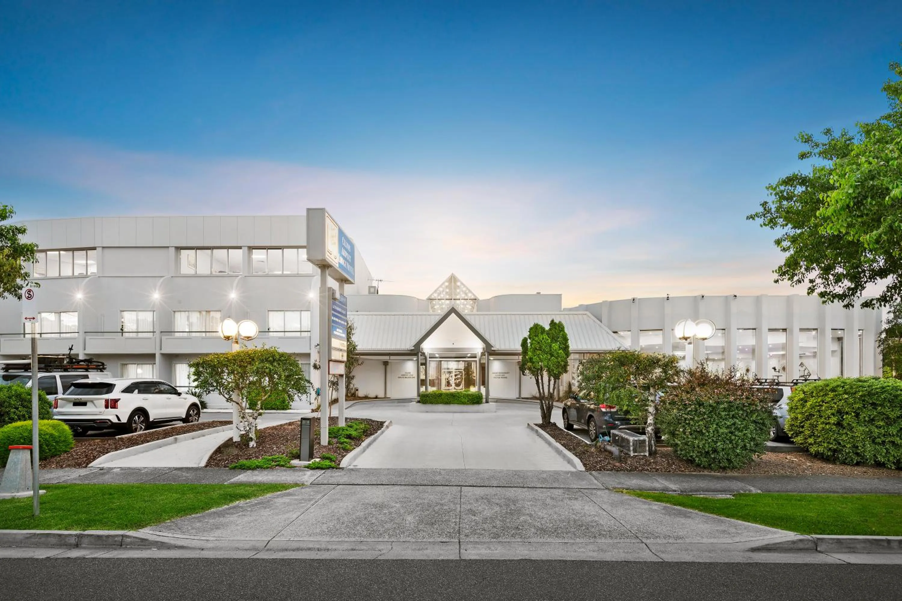 Facade/entrance in Ciloms Airport Lodge Melbourne Airport