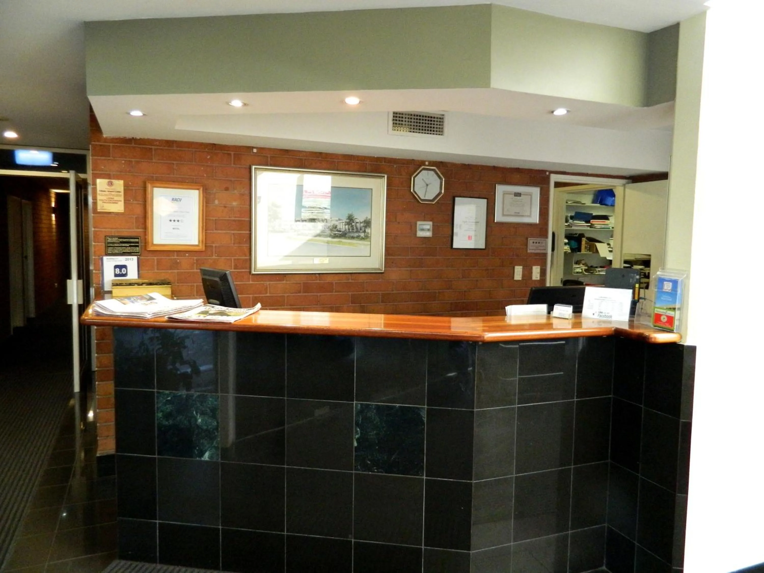 Lobby or reception in Ciloms Airport Lodge Melbourne Airport