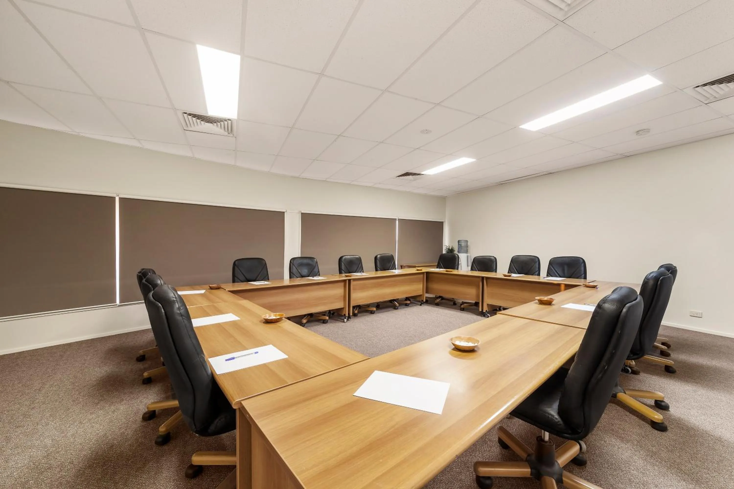 Meeting/conference room in Ciloms Airport Lodge Melbourne Airport