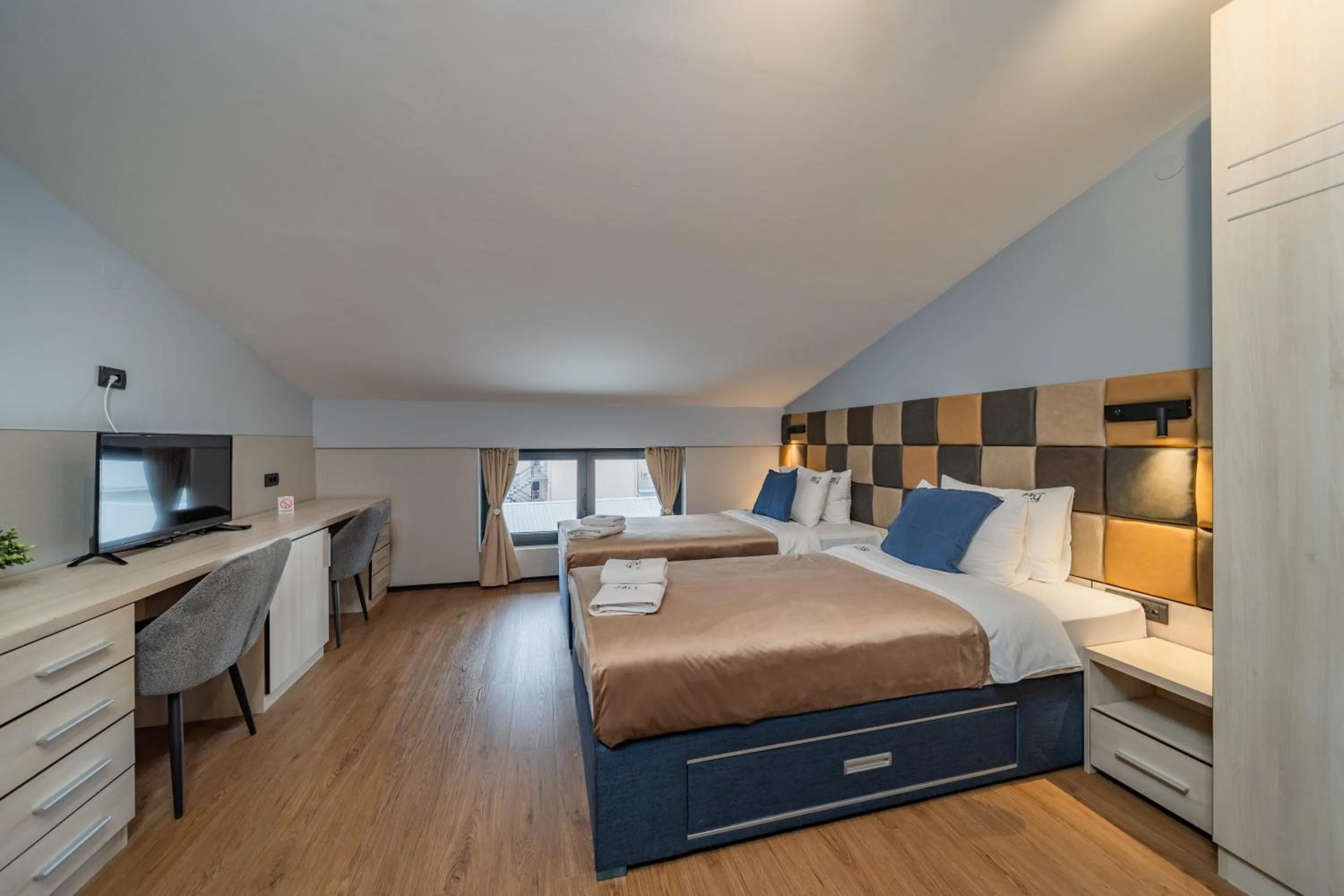 Bed in Hotel Garni VIZURA Sport